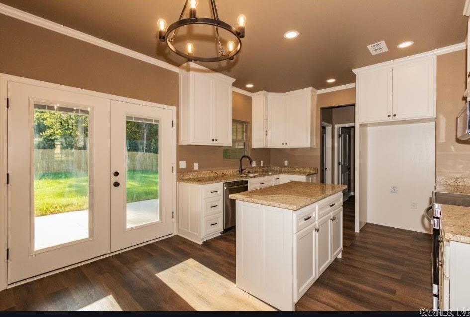 WOODBRIDGE - Residential