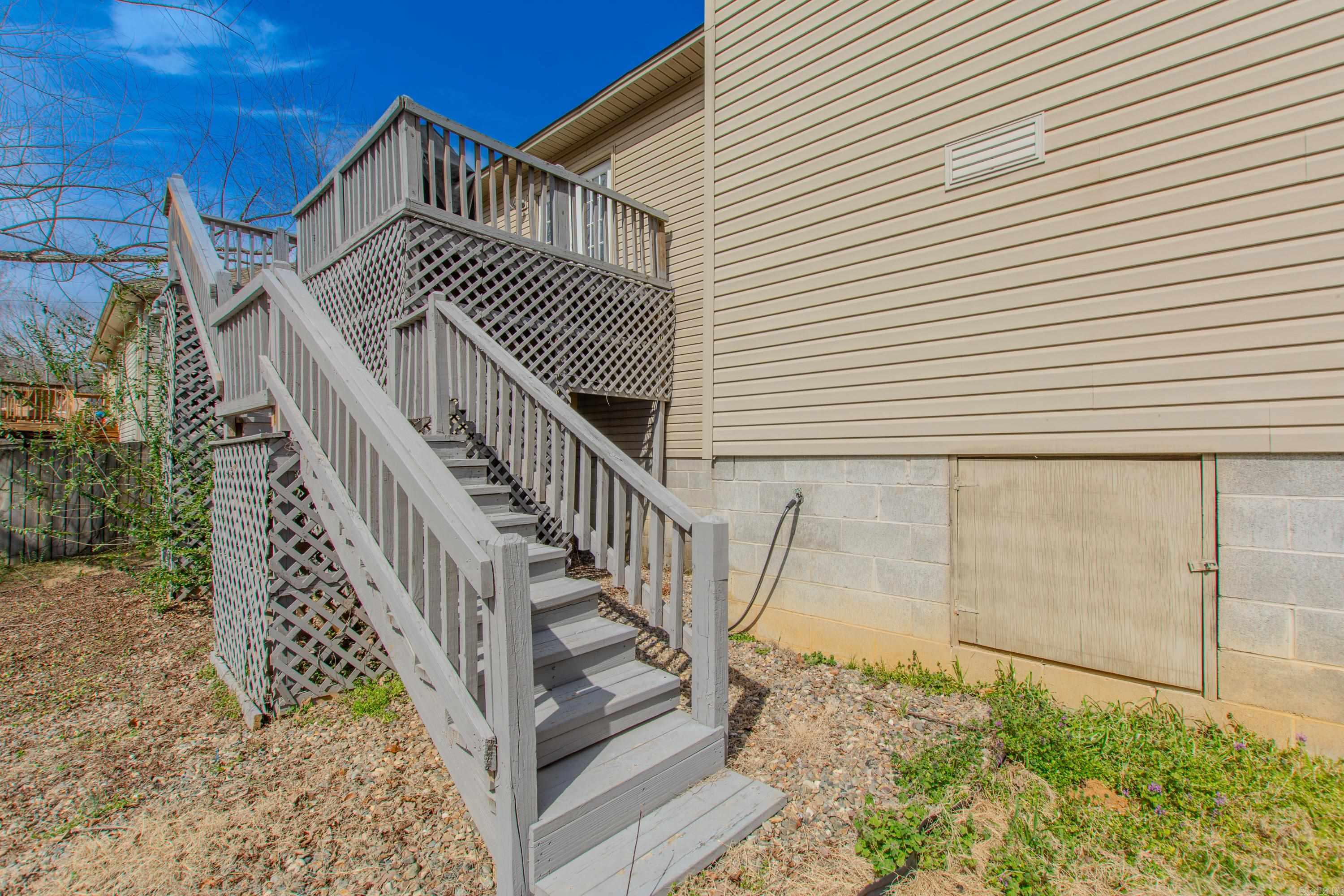 SANDALWOOD - Residential