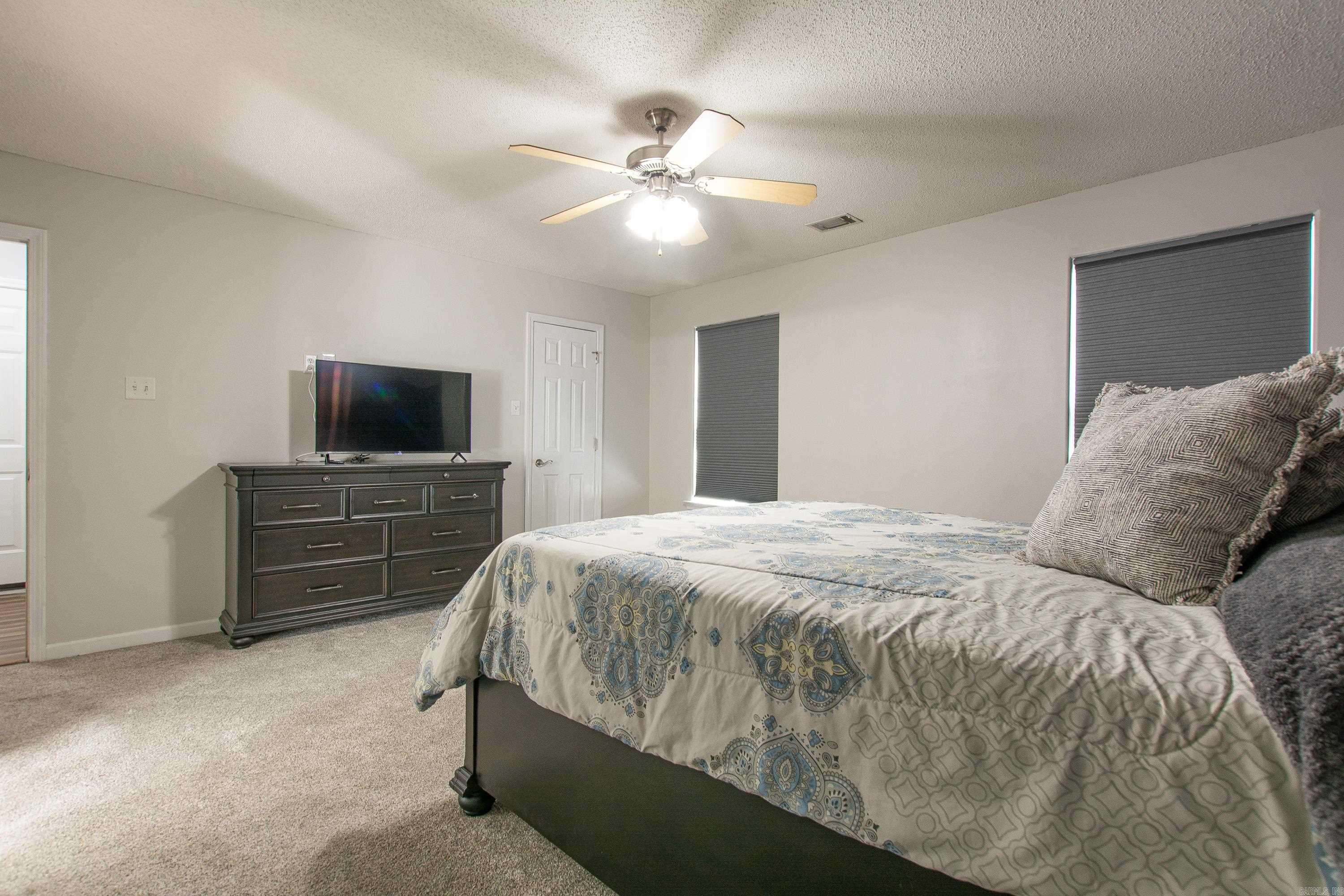 SANDALWOOD - Residential