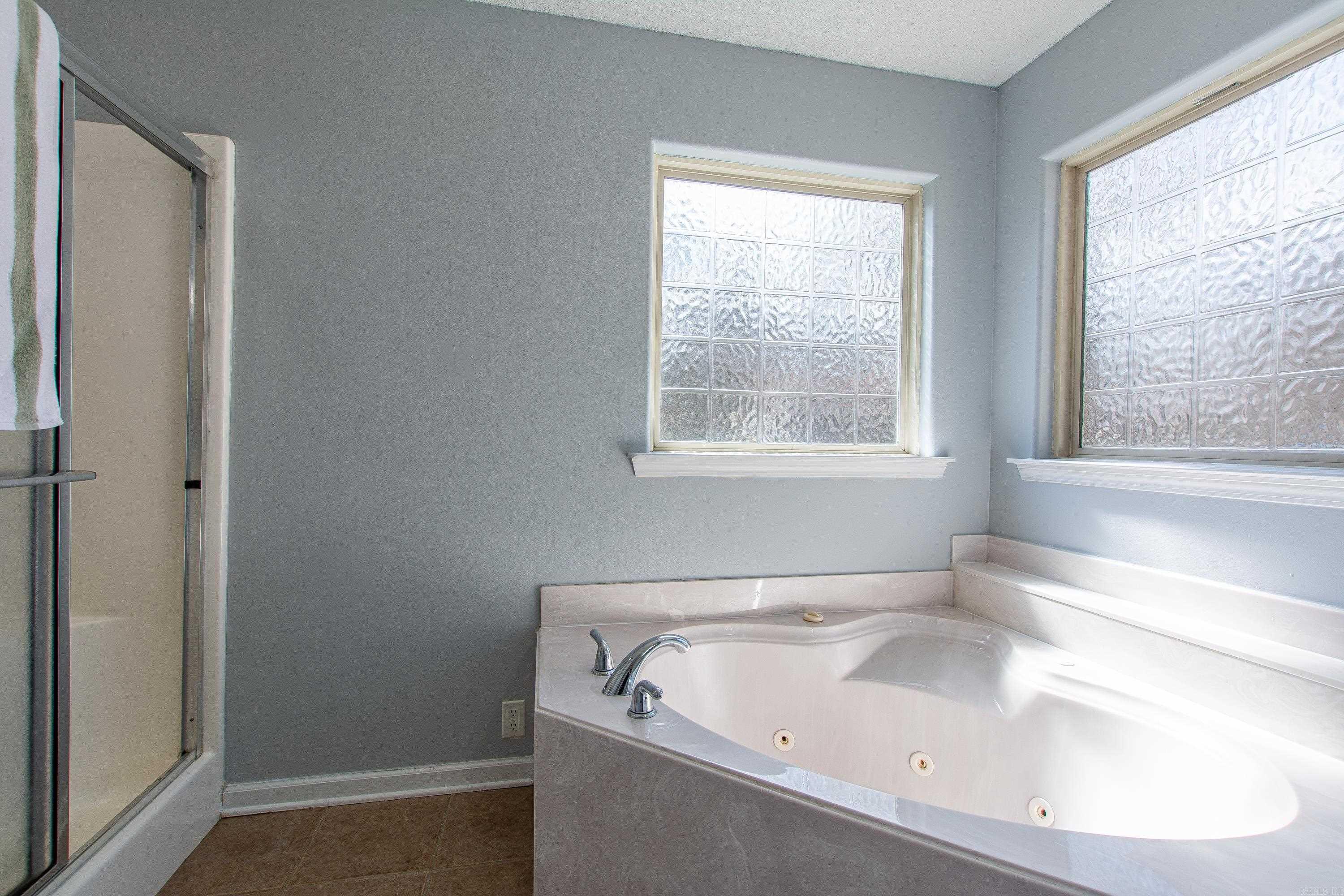 SANDALWOOD - Residential