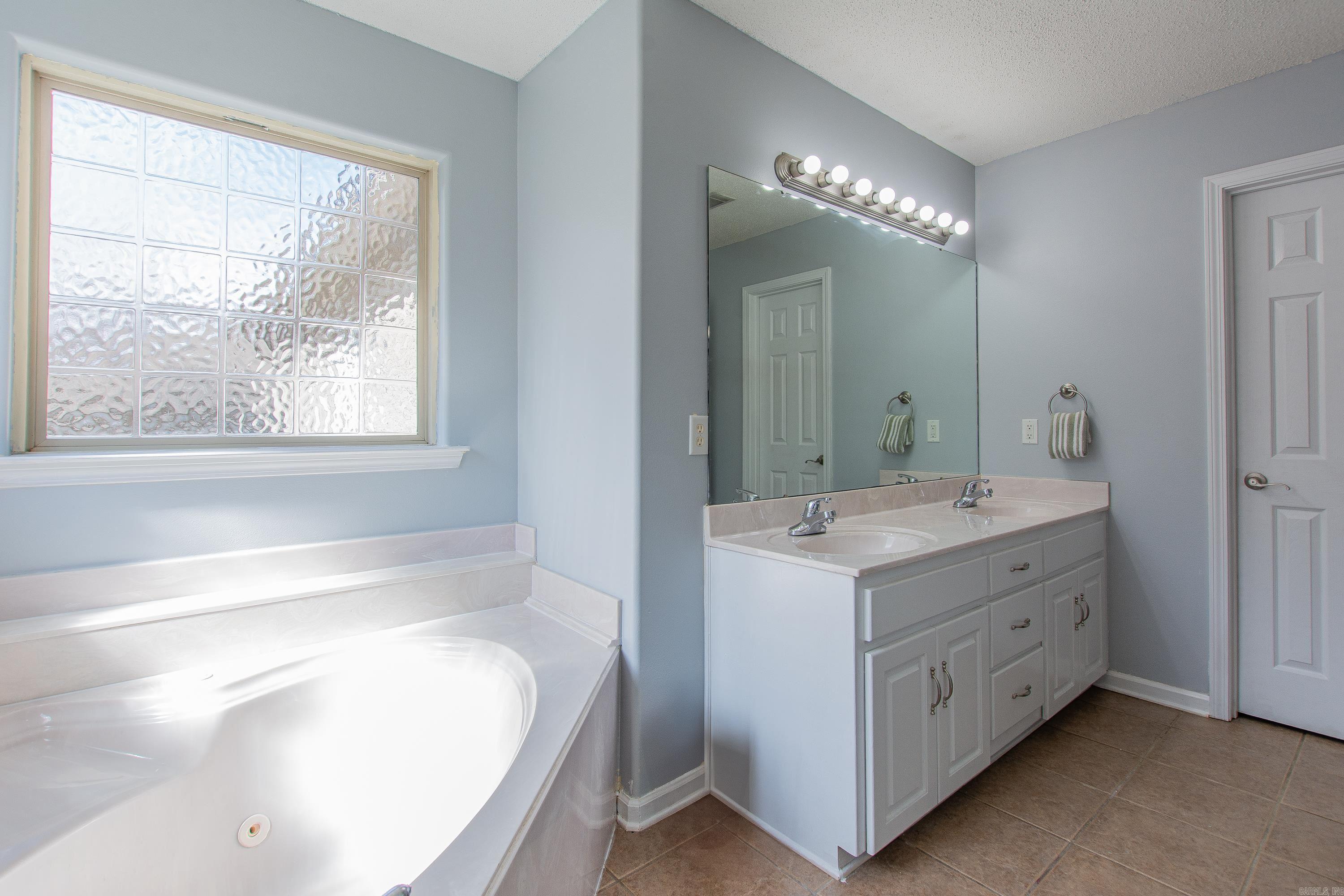 SANDALWOOD - Residential