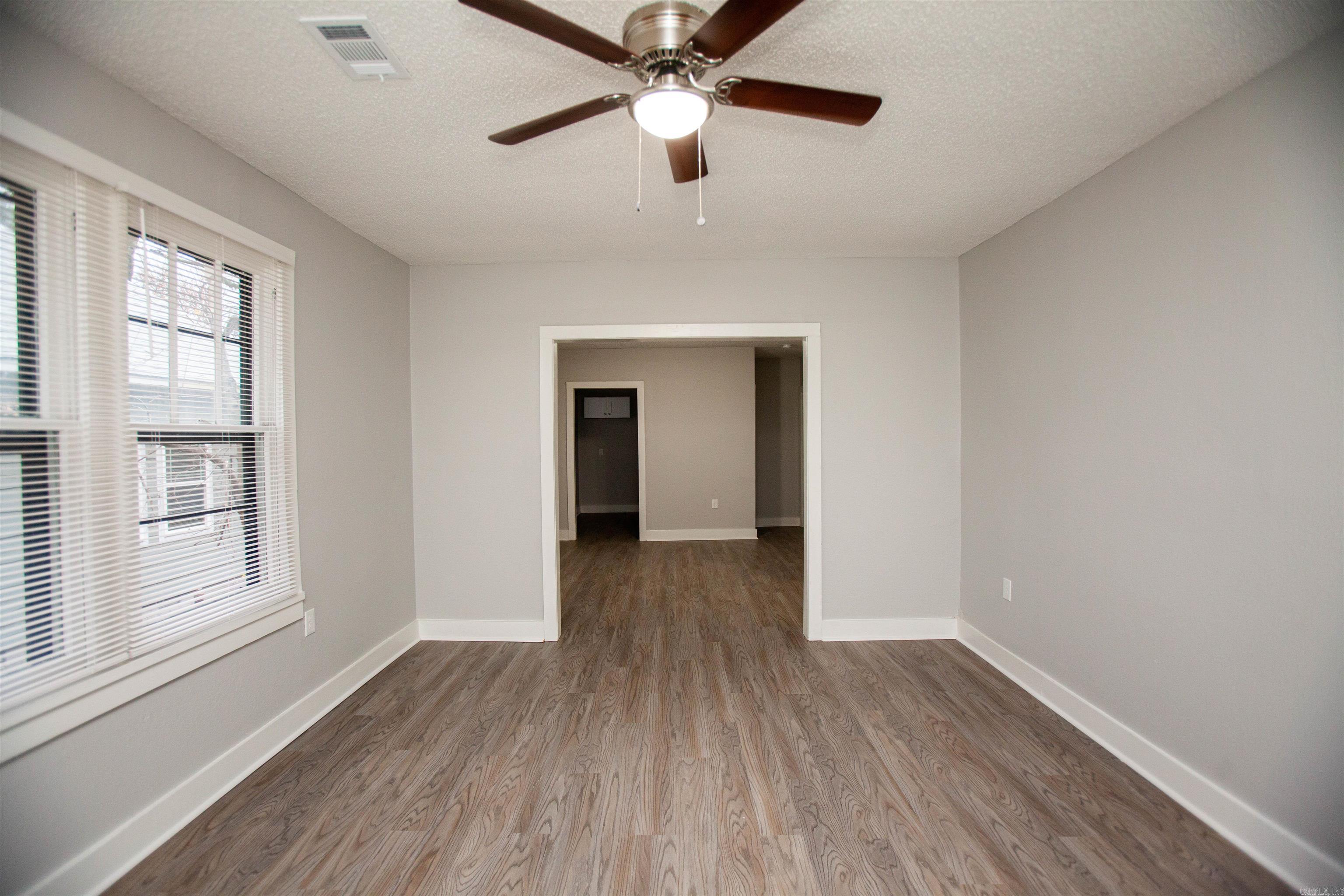 Worthen WB - Residential Lease