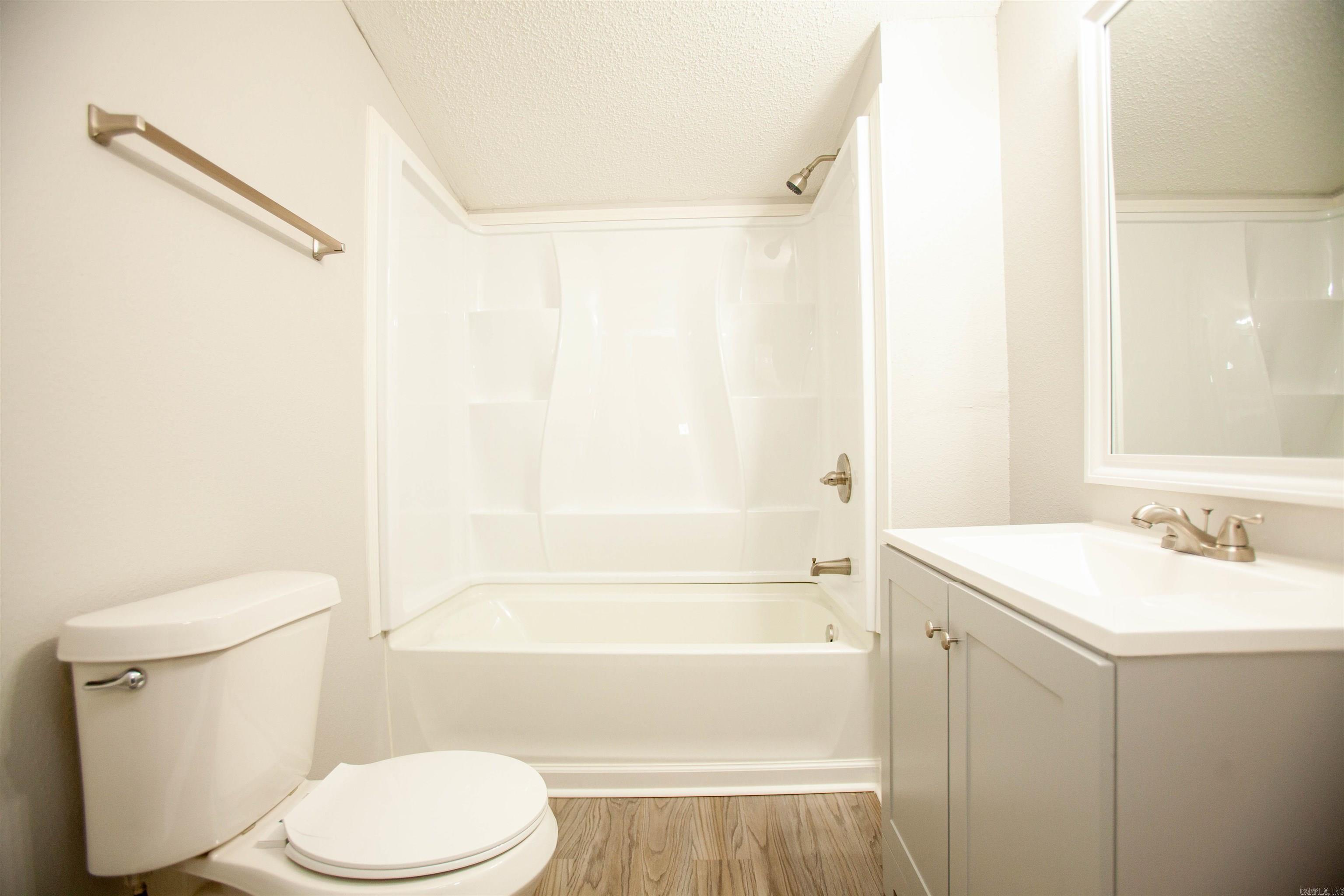 Worthen WB - Residential Lease