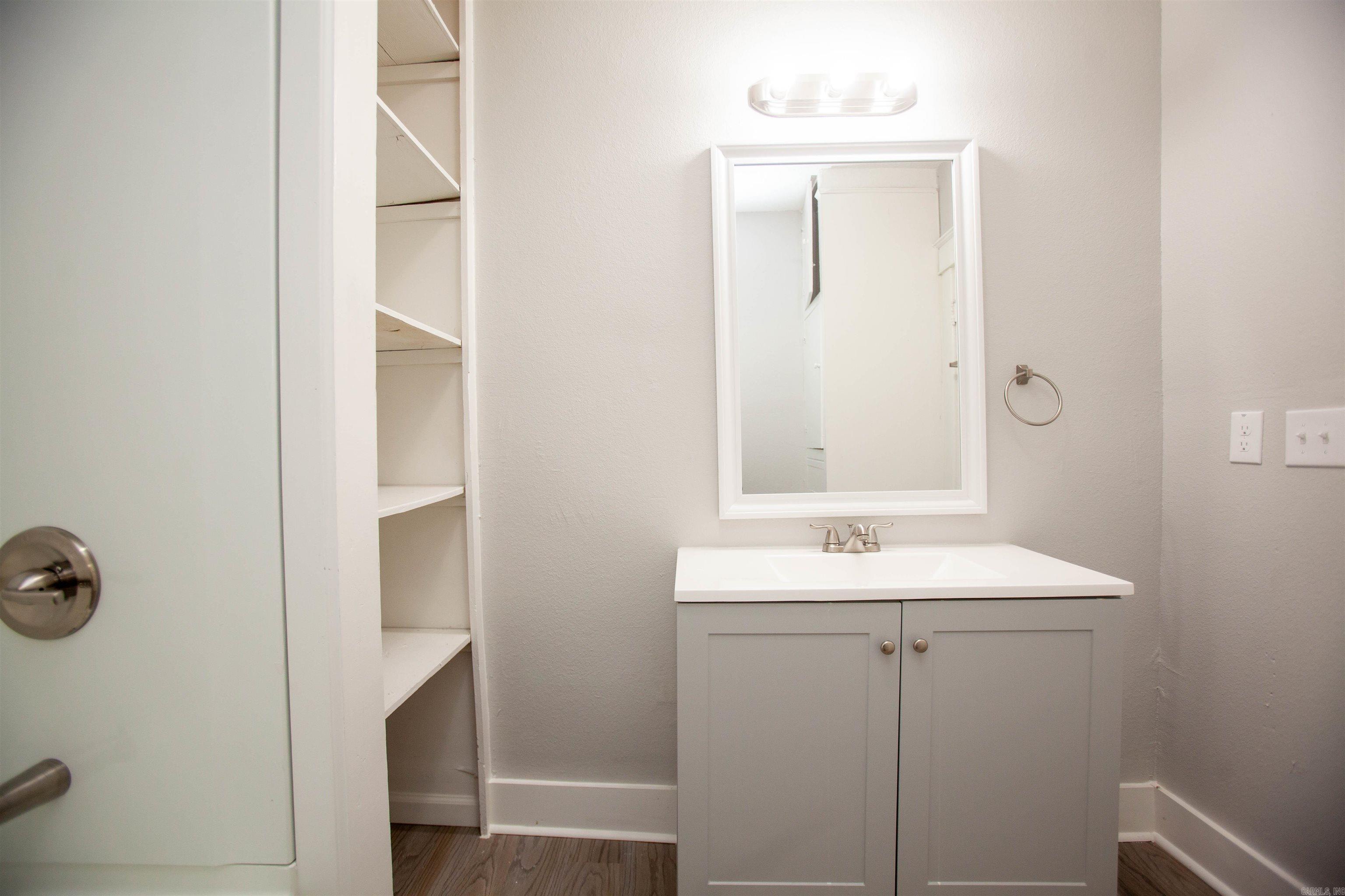 Worthen WB - Residential Lease