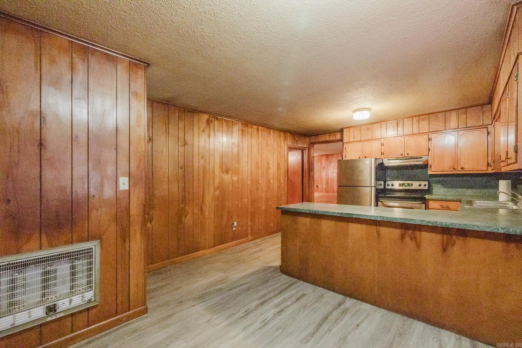 EZELLS - Residential