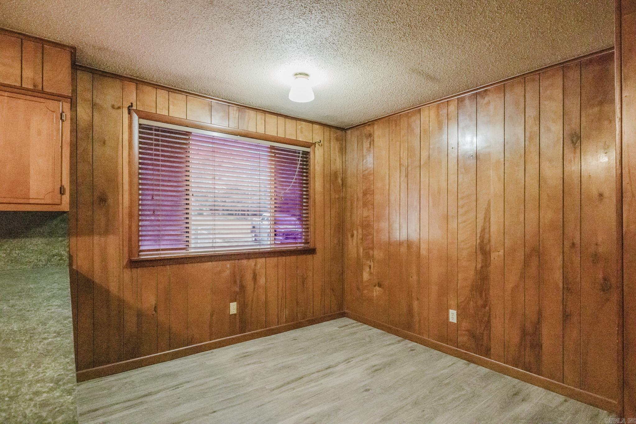 EZELLS - Residential