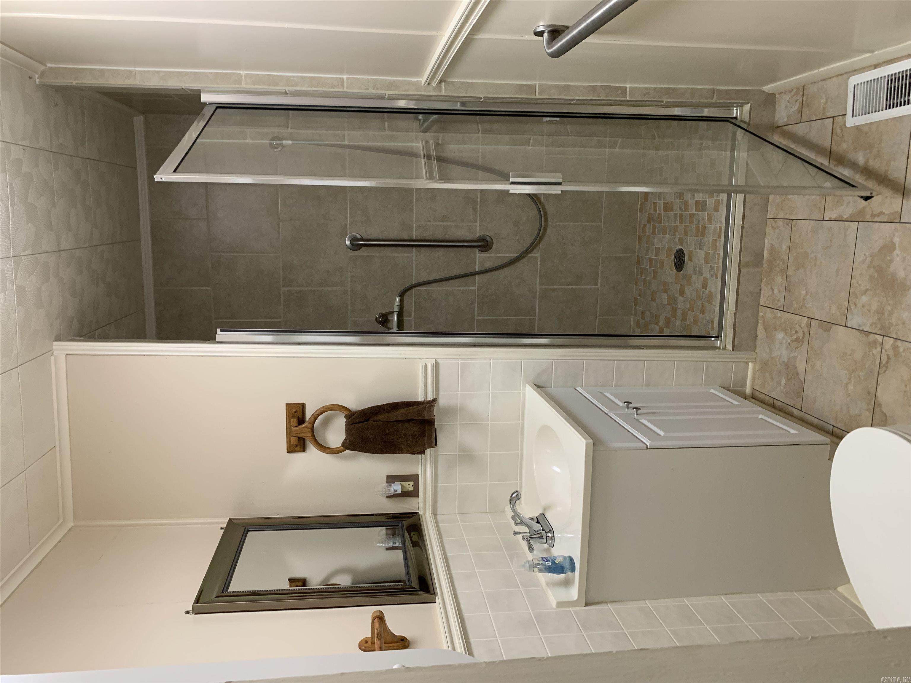 NORTH HIGHLAND - IN - Residential