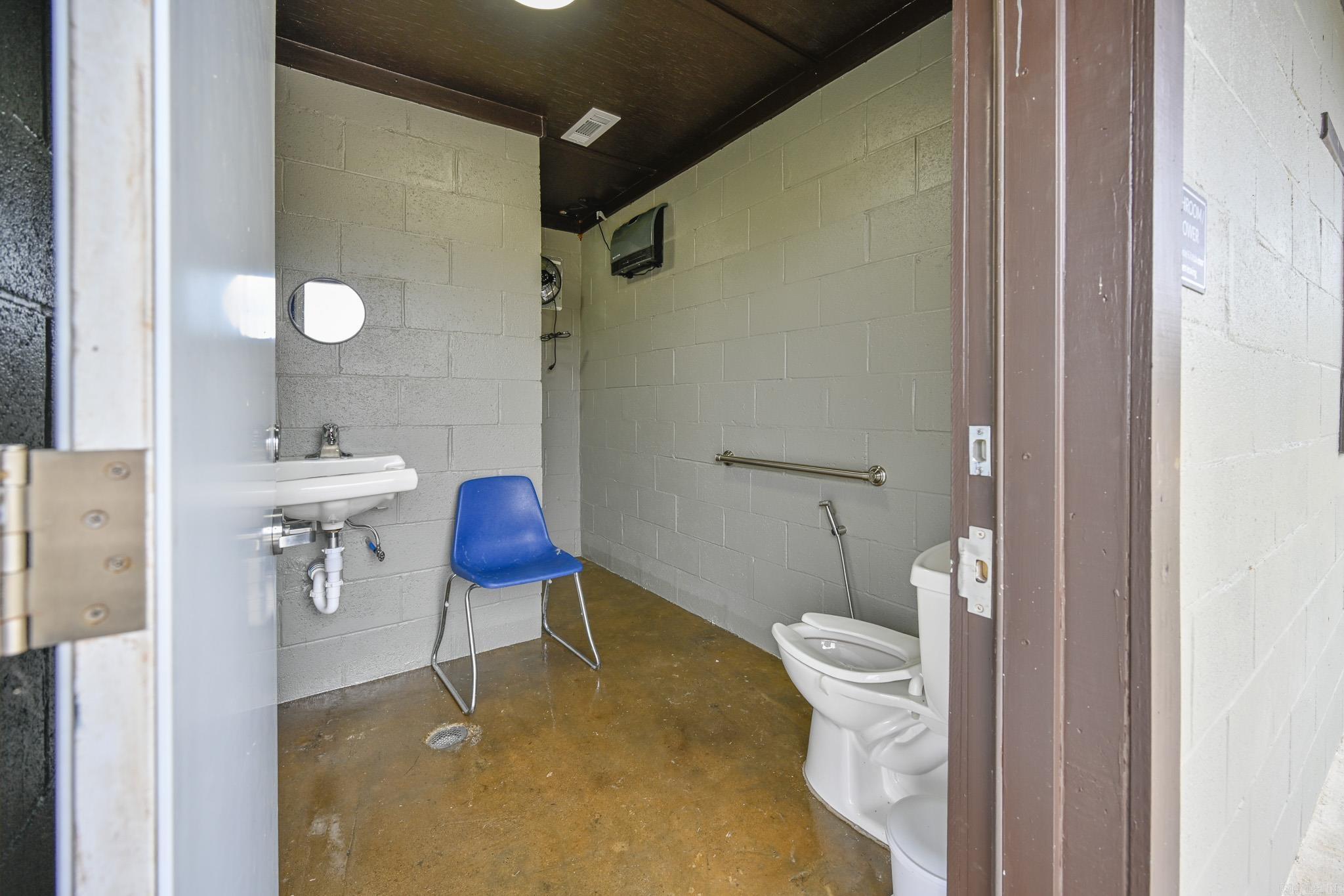 TOWN OF EGGER (CHERRY HILL) - Residential