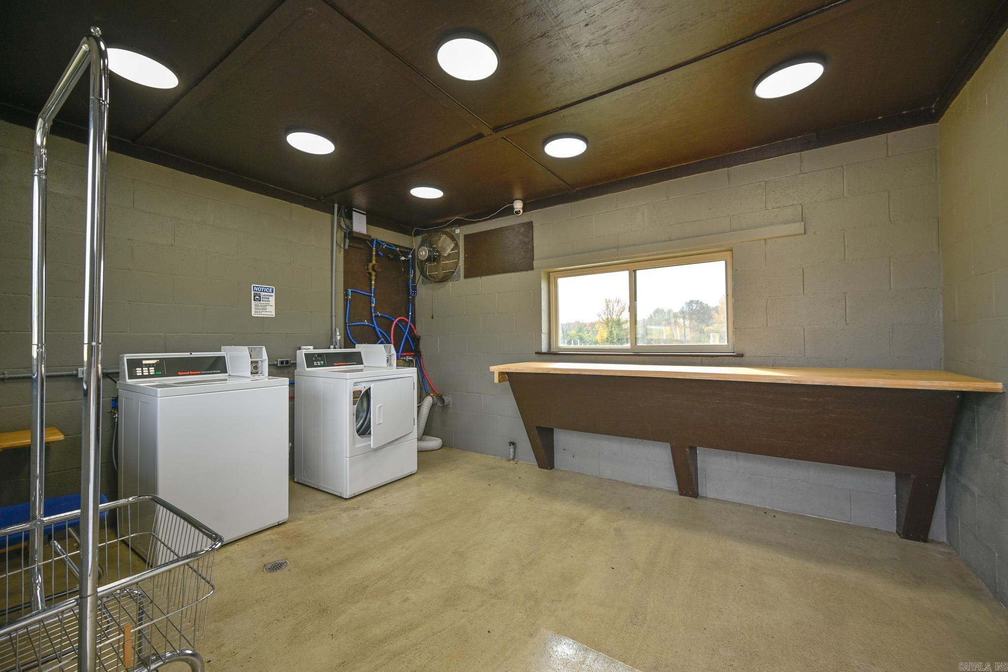 TOWN OF EGGER (CHERRY HILL) - Residential