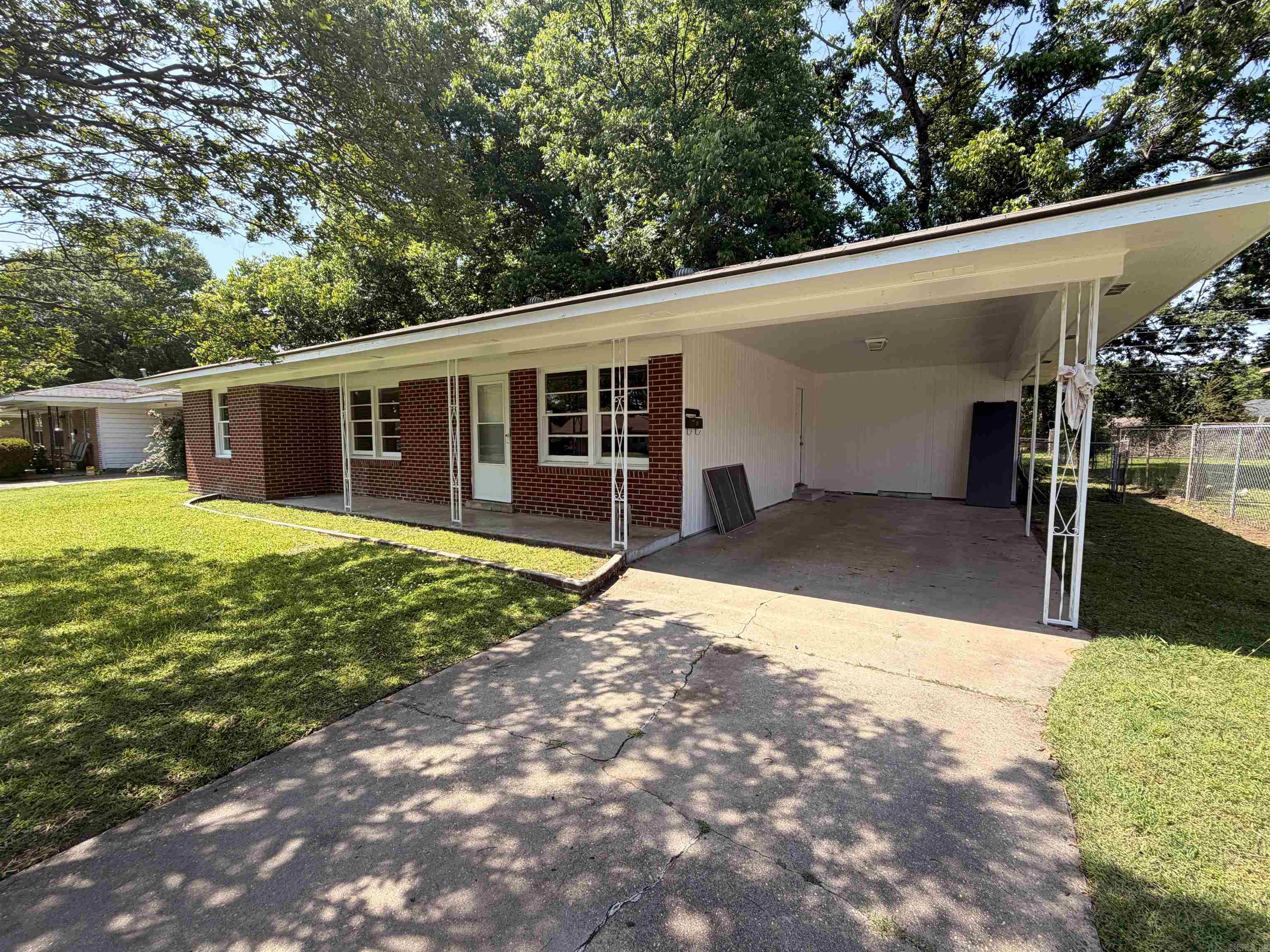 BROADMOOR - Residential