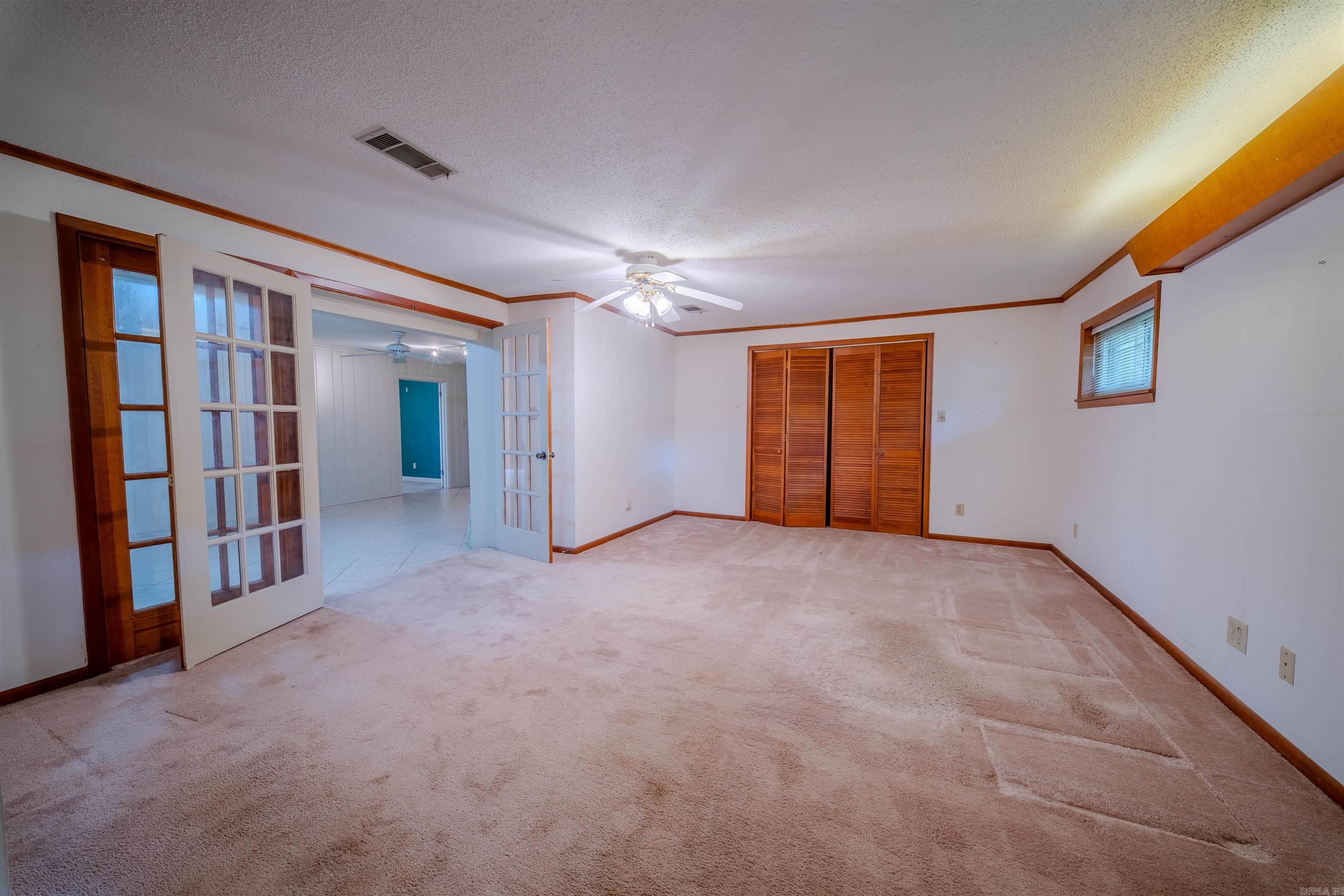 THOMPSON HEIGHTS 2ND S-D - Residential