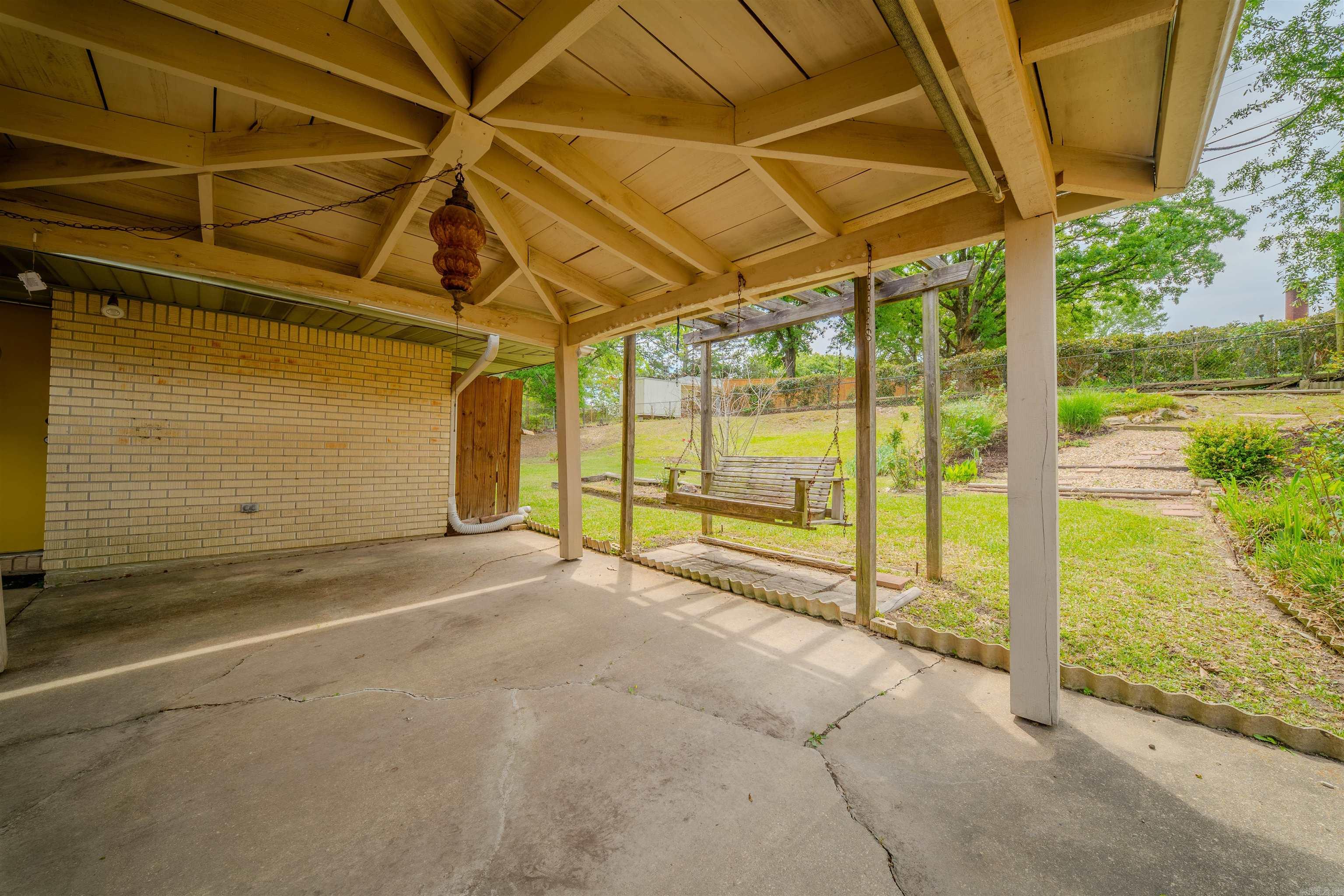 THOMPSON HEIGHTS 2ND S-D - Residential