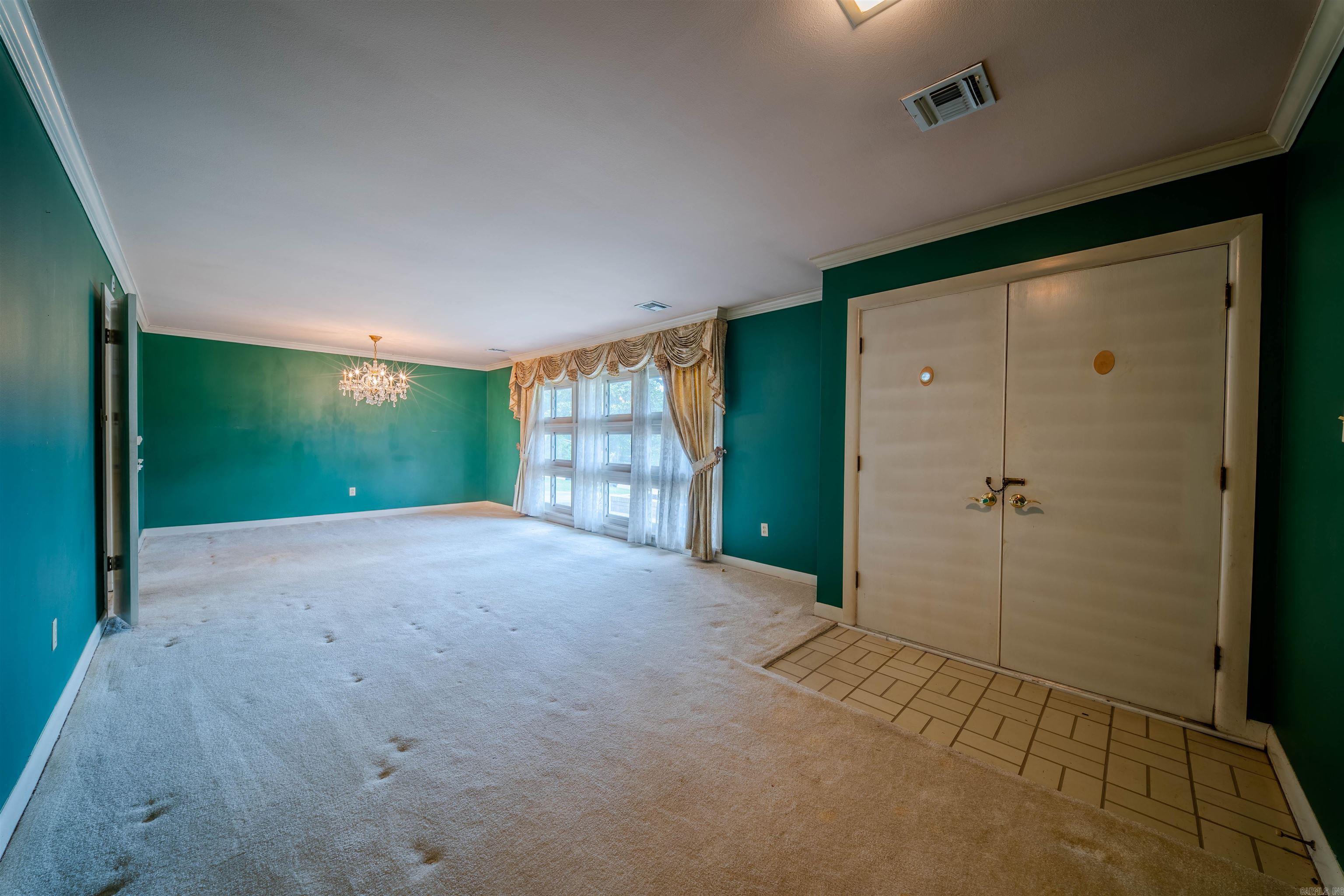 THOMPSON HEIGHTS 2ND S-D - Residential