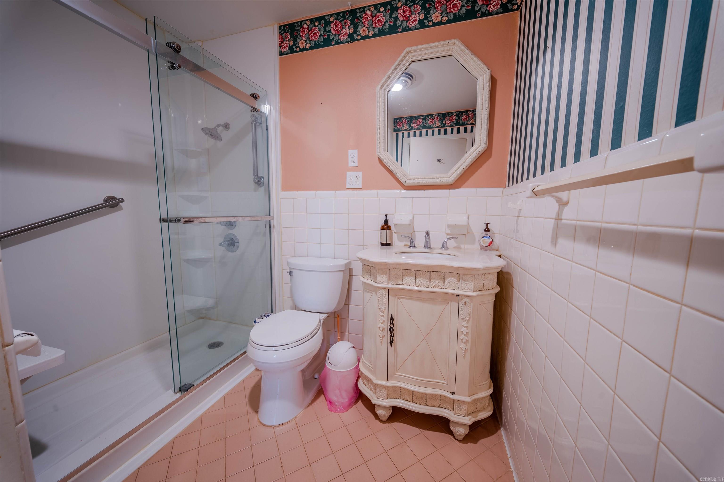 THOMPSON HEIGHTS 2ND S-D - Residential