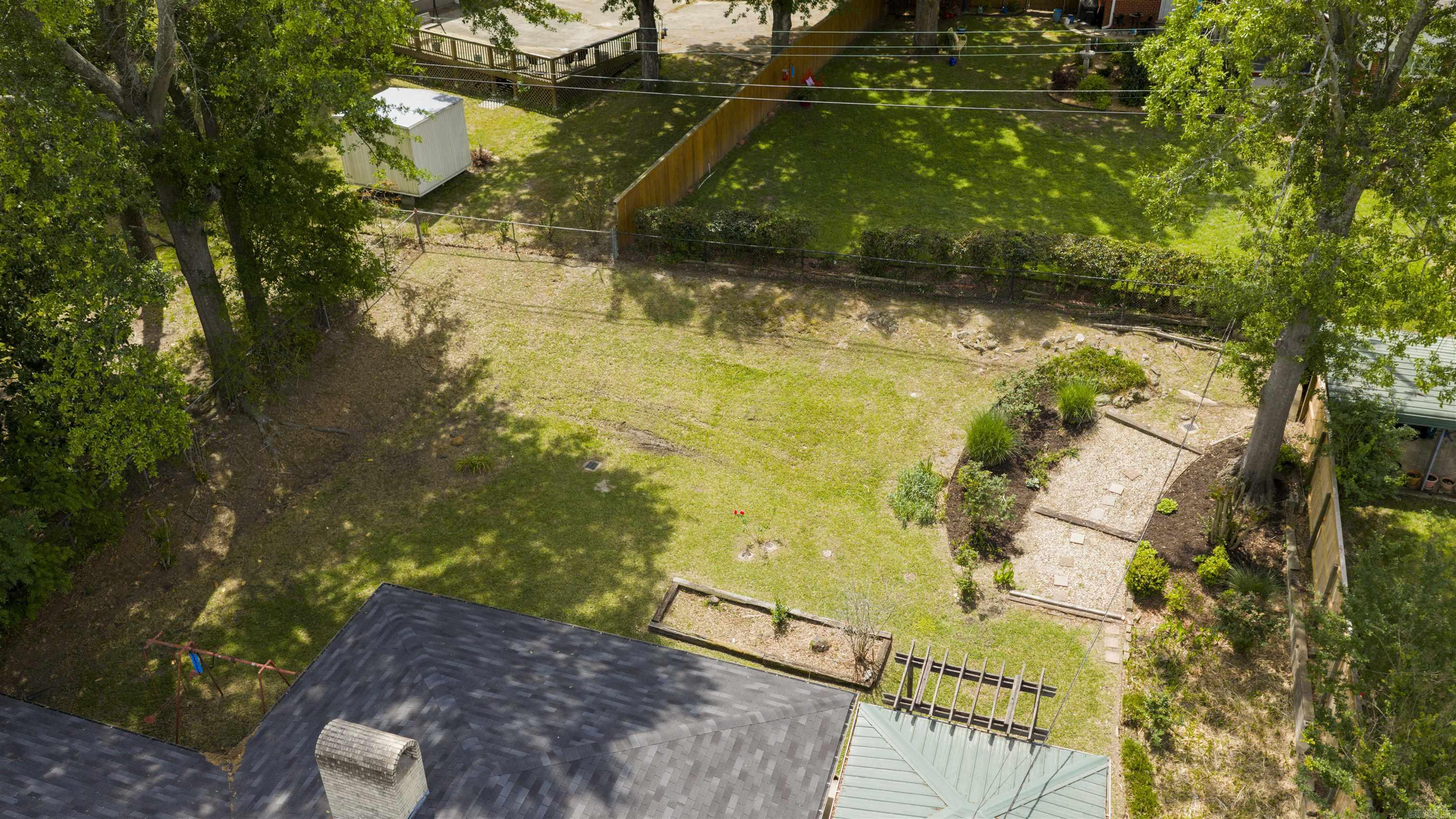 THOMPSON HEIGHTS 2ND S-D - Residential