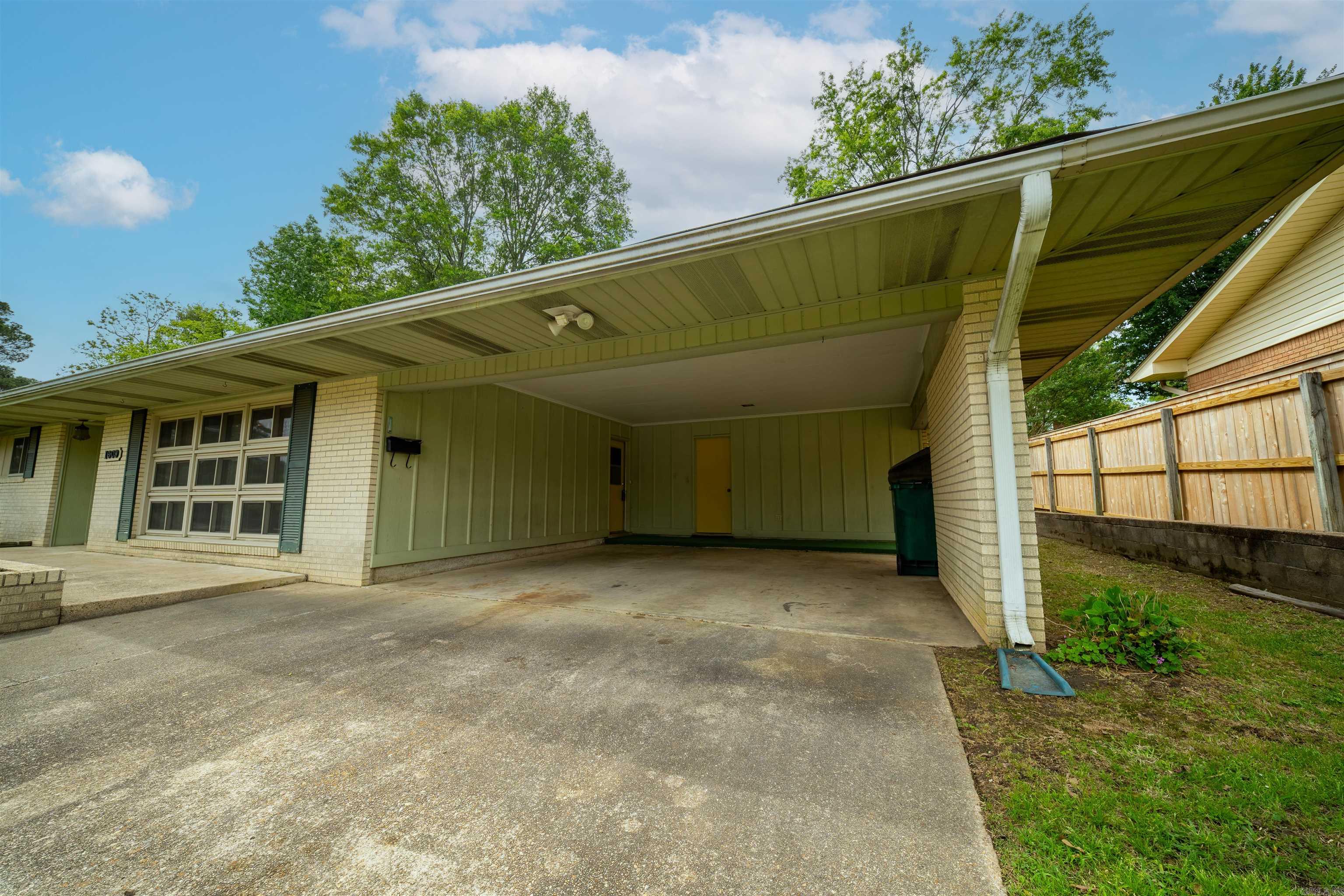 THOMPSON HEIGHTS 2ND S-D - Residential