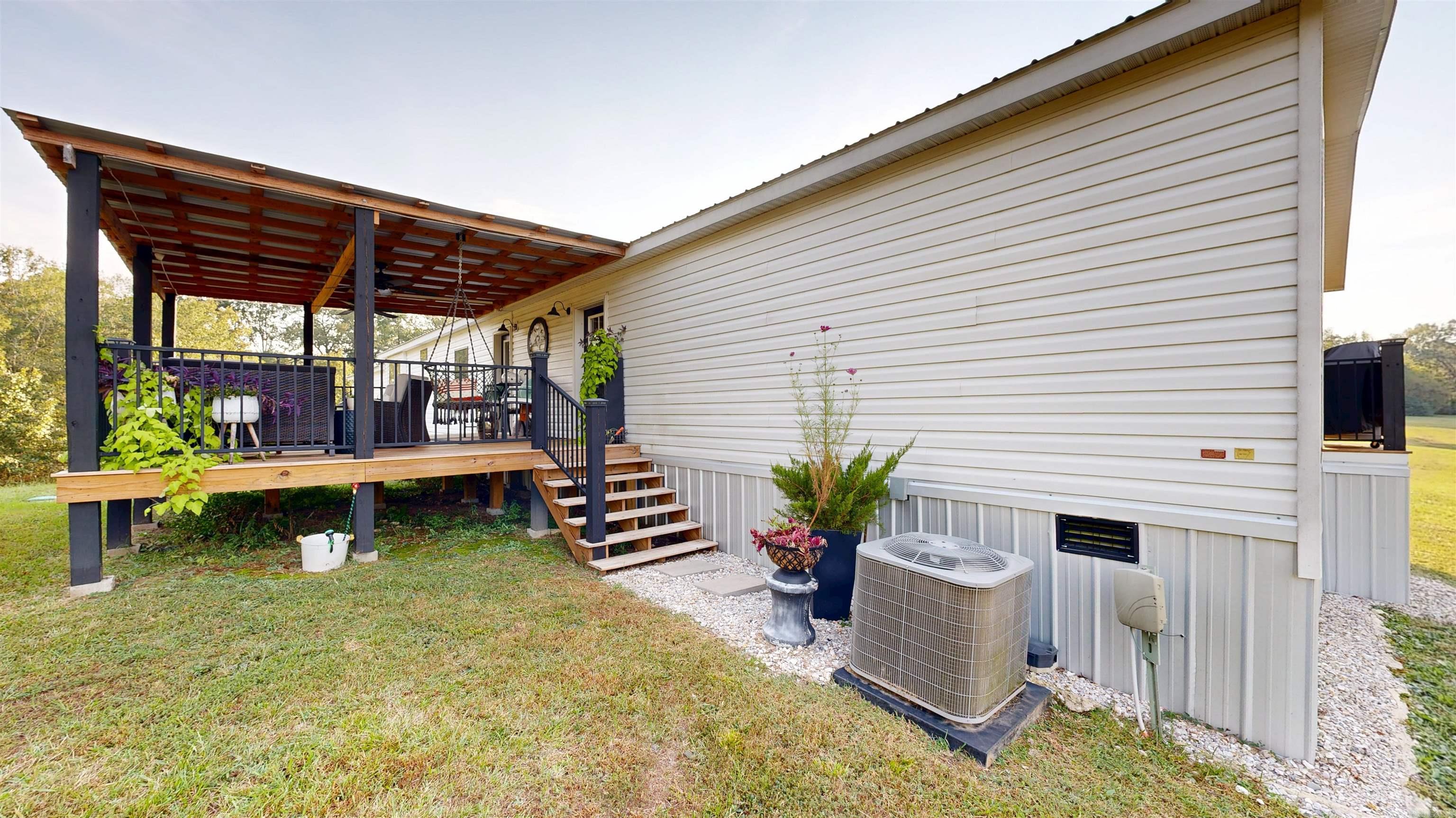 Metes & Bounds - Residential Income