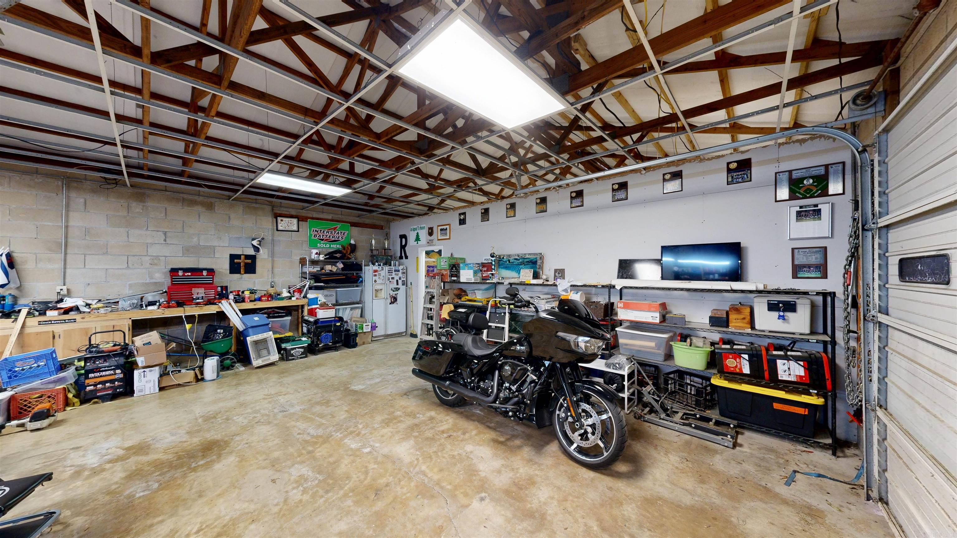 Metes & Bounds - Residential Income