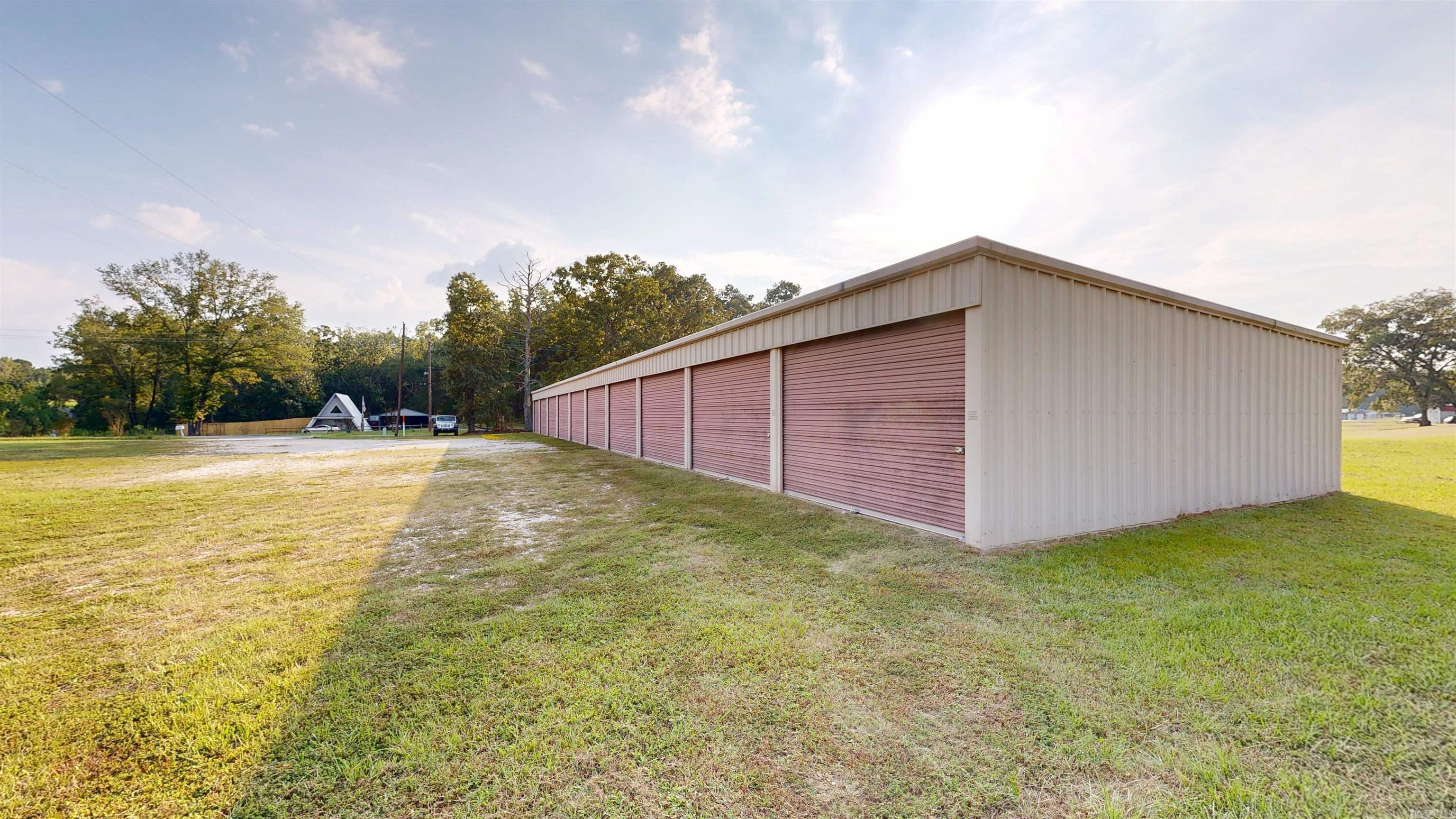 Metes & Bounds - Residential Income