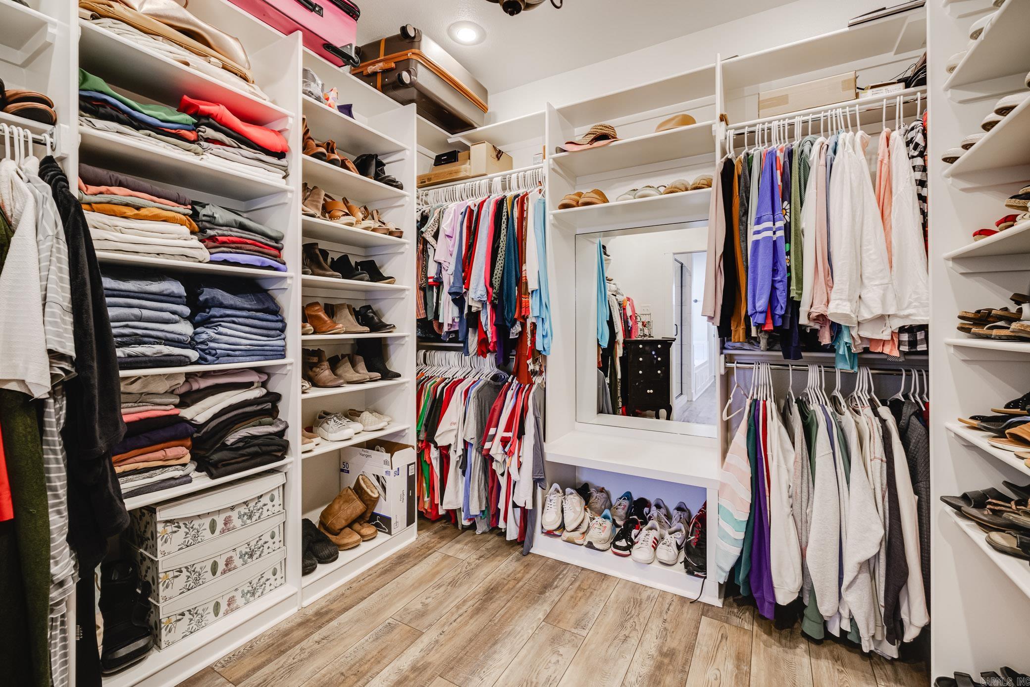 Salem Woods - Residential