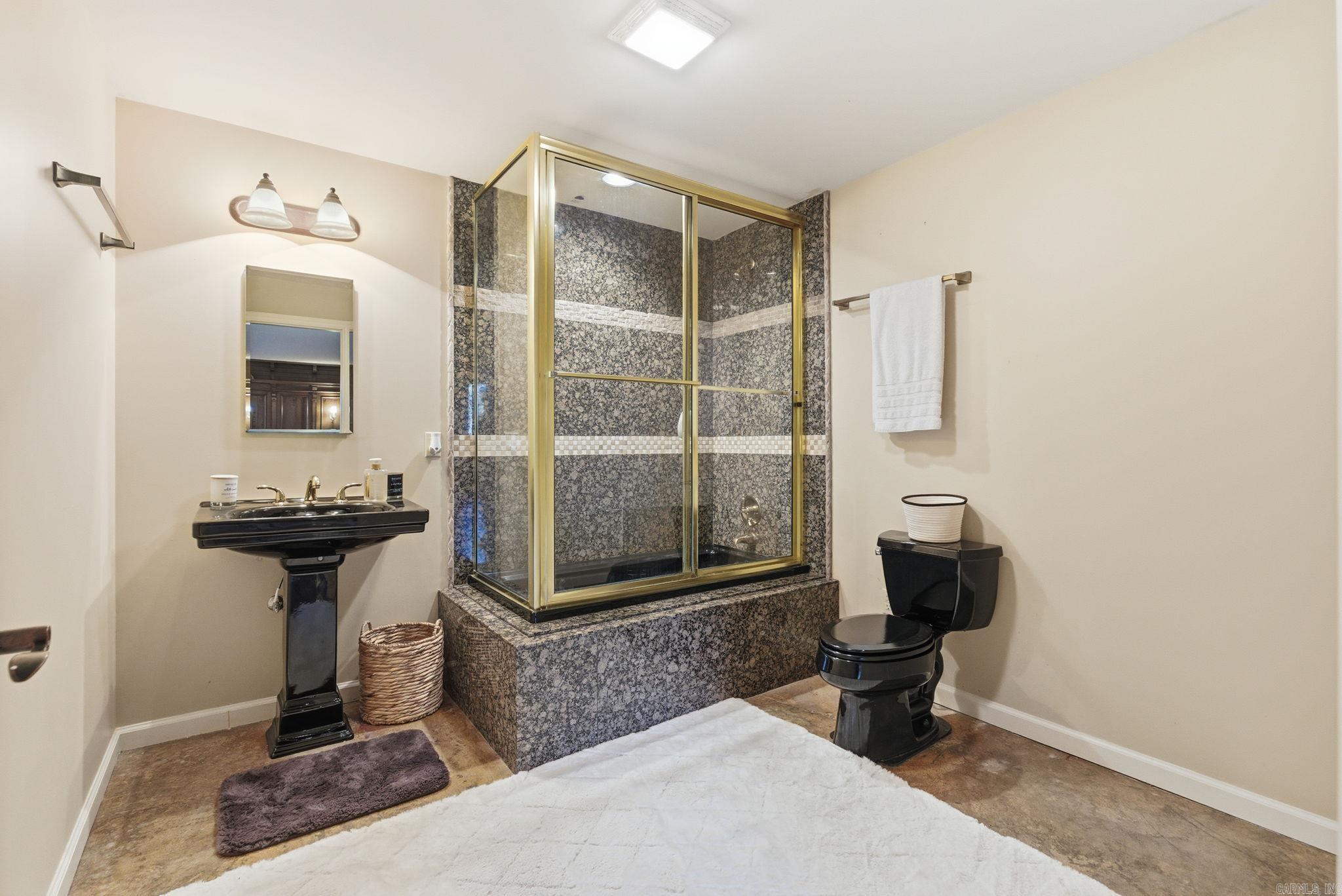 RIVERMIST POINTE ADDN - Residential