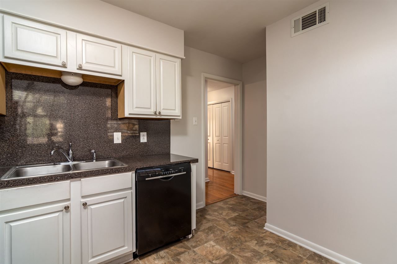 Pleasantree 2nd - Residential Lease