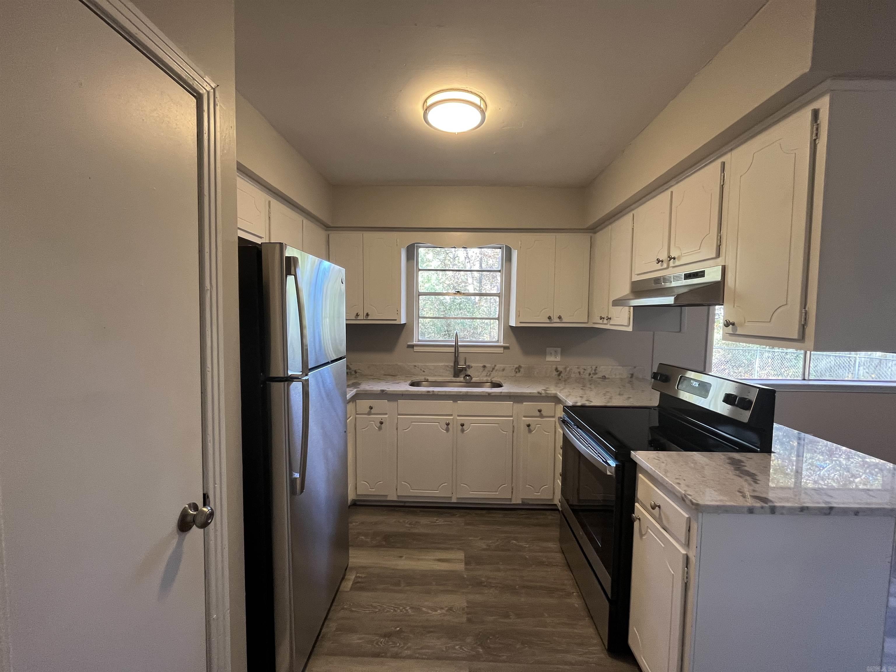 SHANNON HILLS s - Residential