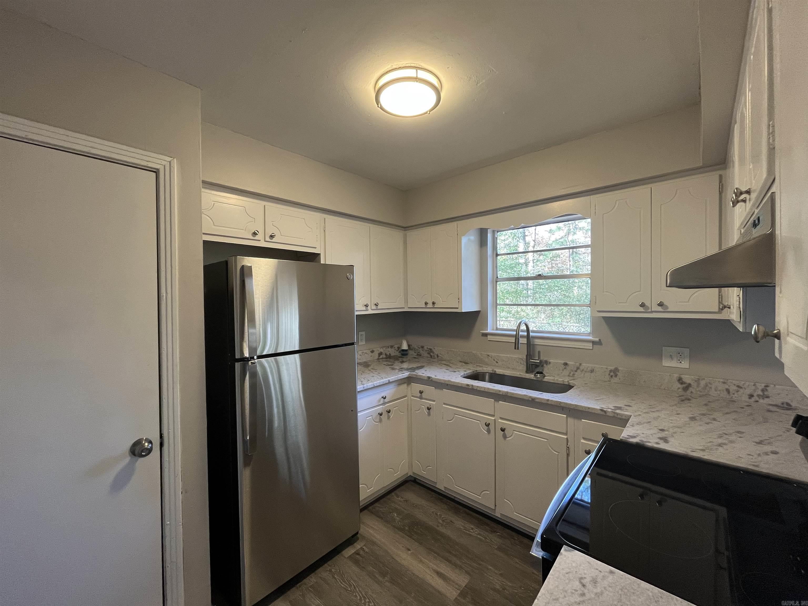 SHANNON HILLS s - Residential