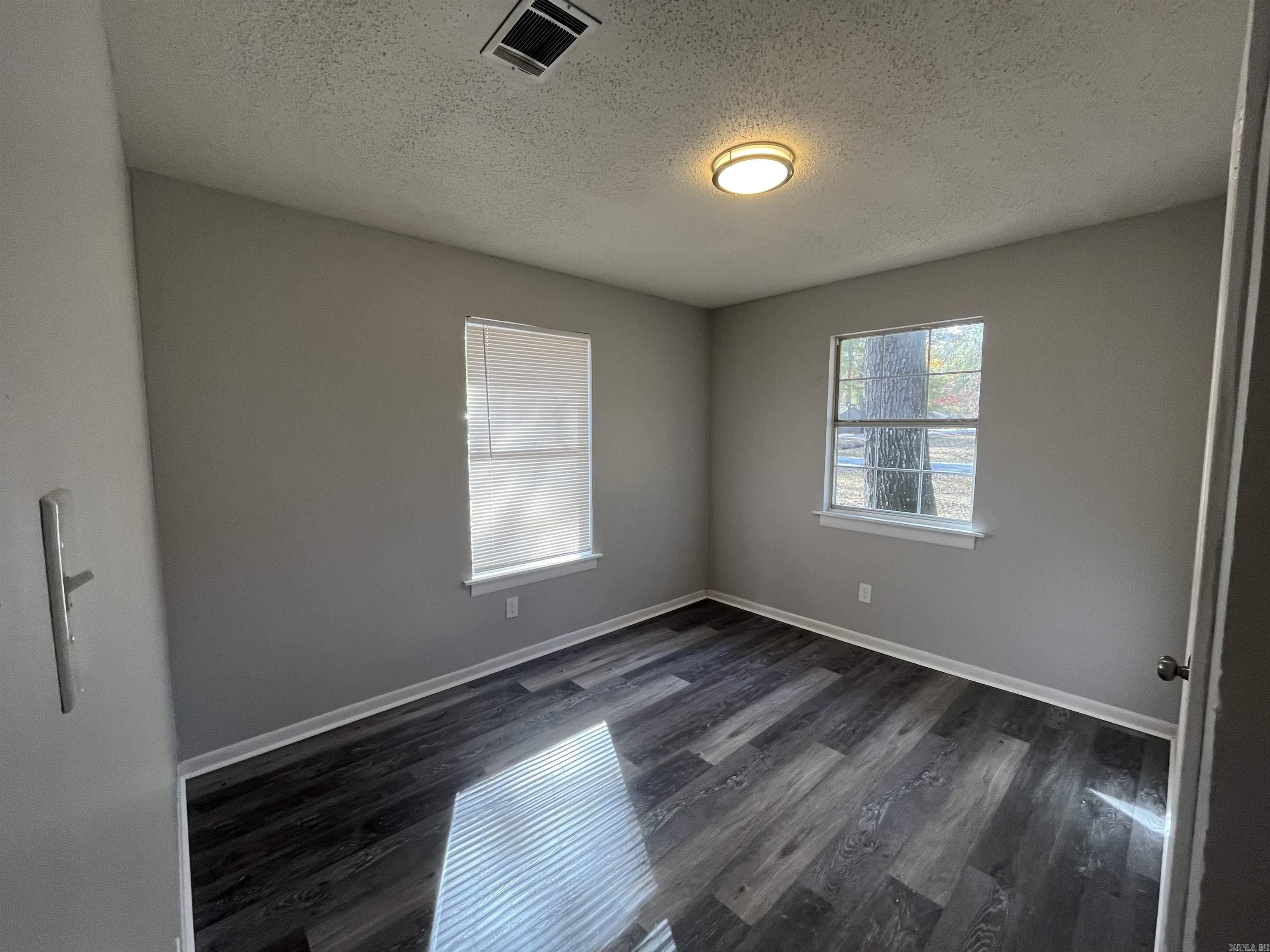 SHANNON HILLS s - Residential