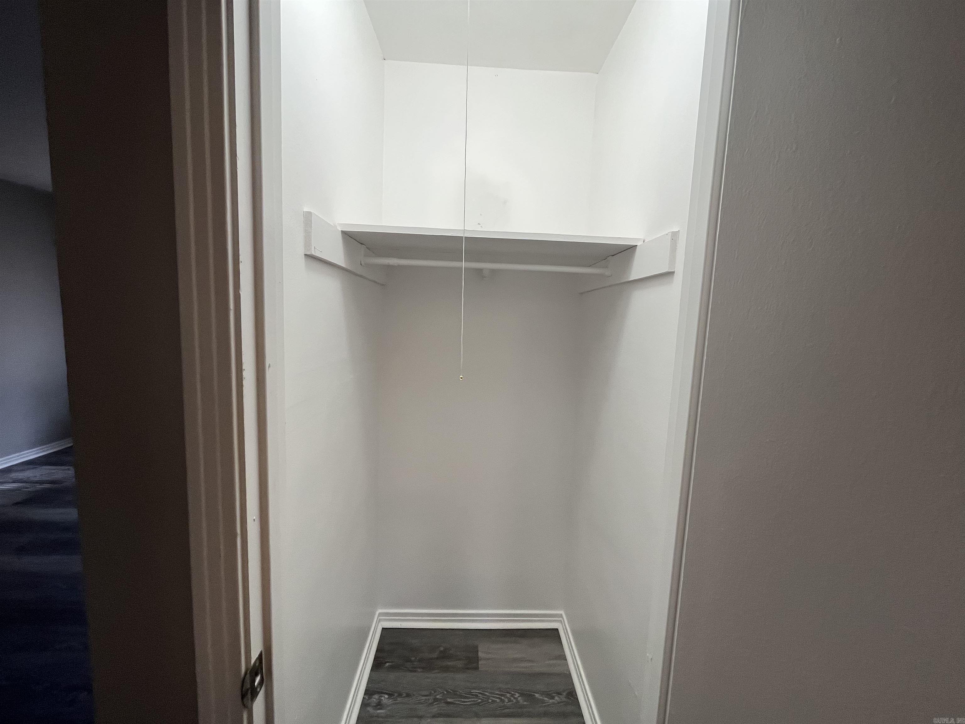 SHANNON HILLS s - Residential