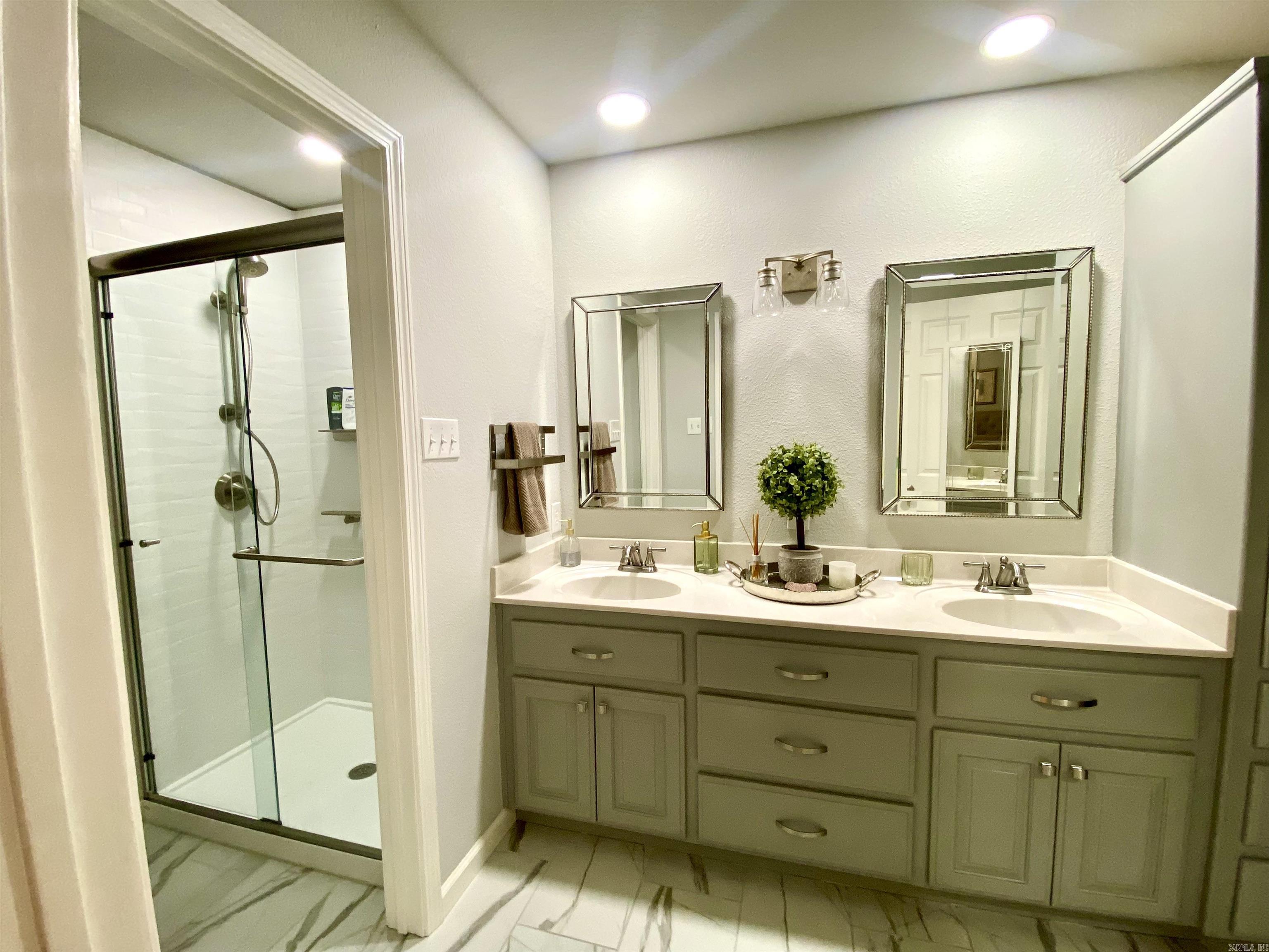 Ridgewood - Residential