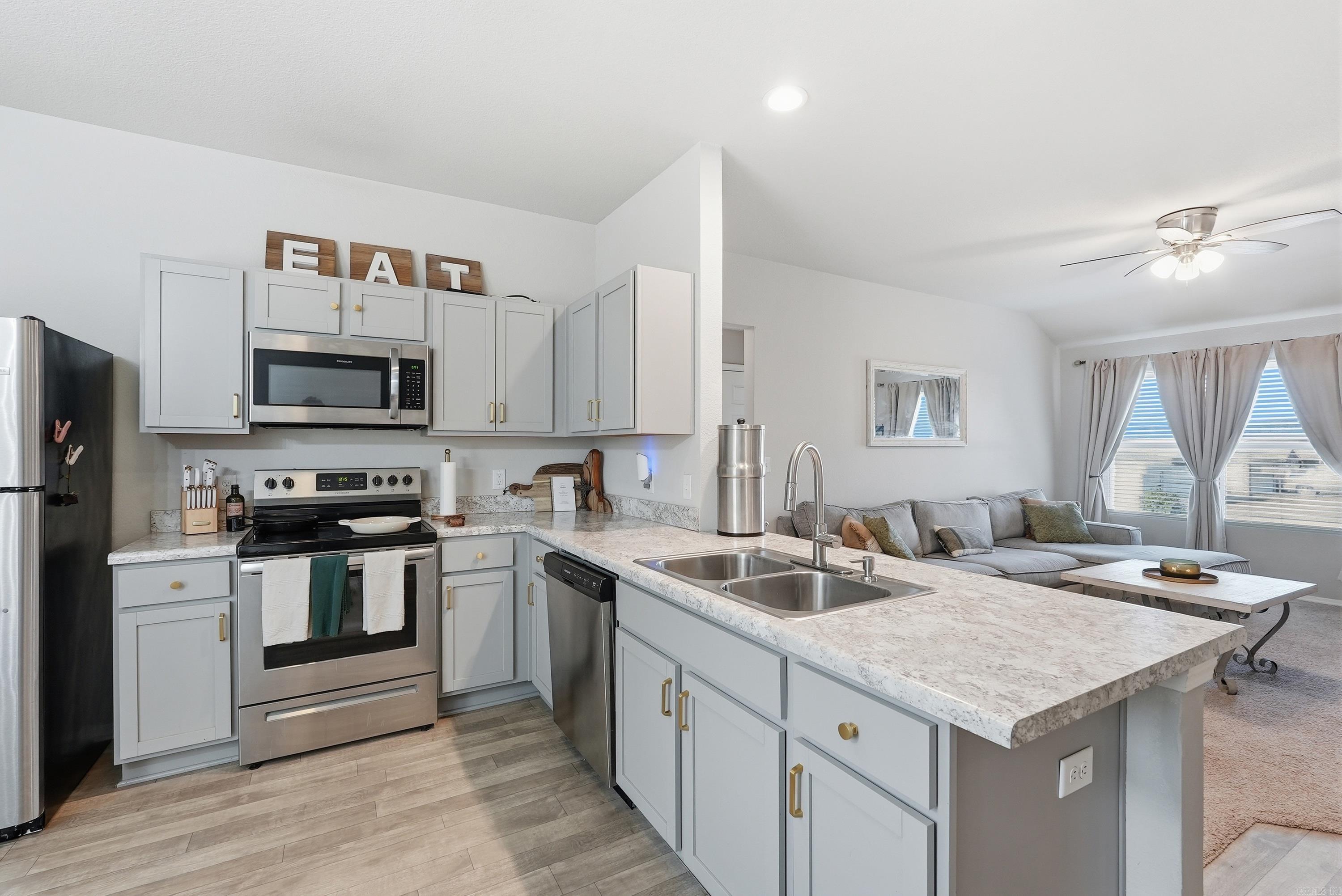 HOMESTEAD AT THE GAP PH 5 - Residential