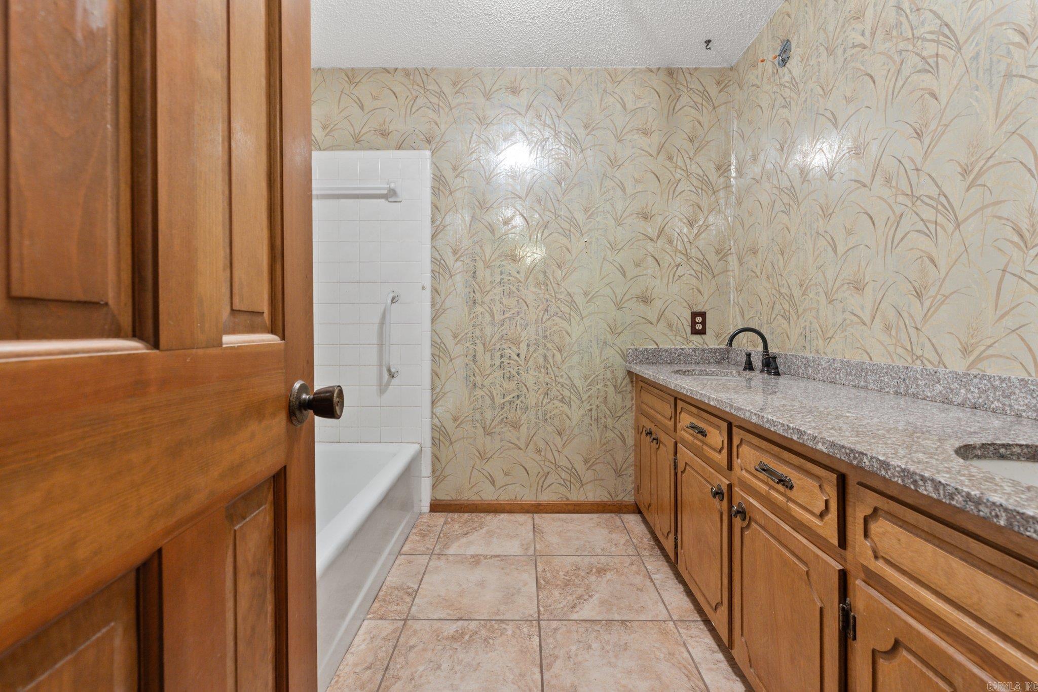 OVERBROOK - Residential