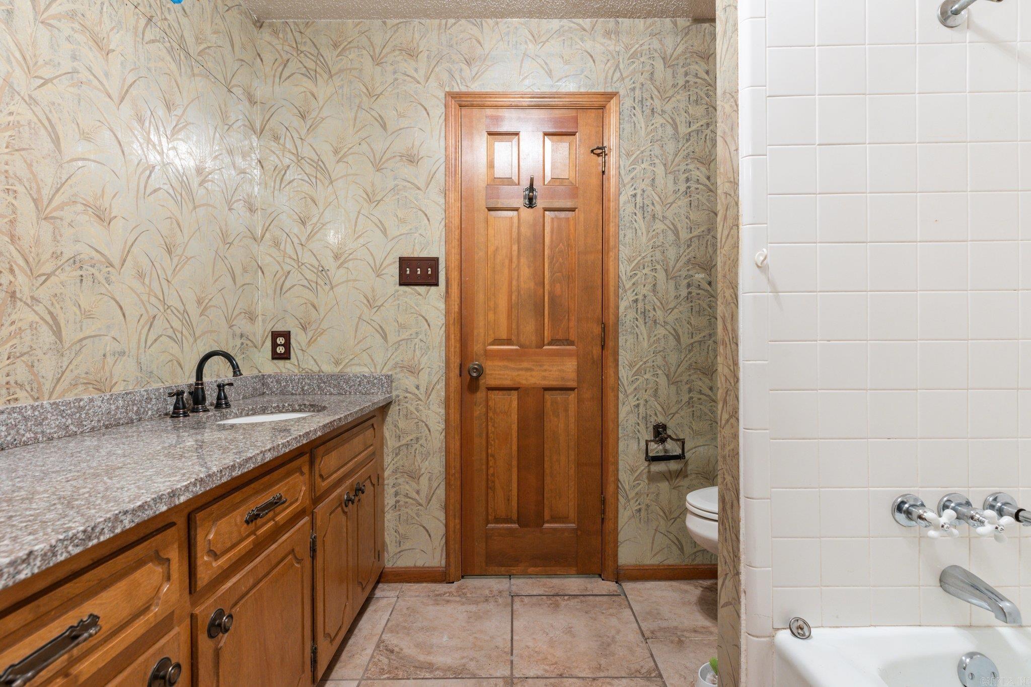 OVERBROOK - Residential