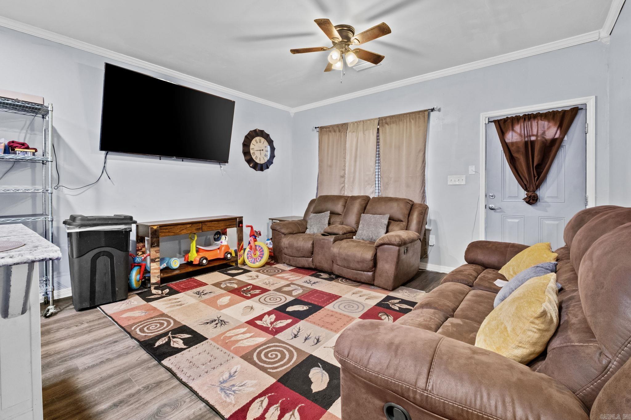 BARROW JOHN - Residential