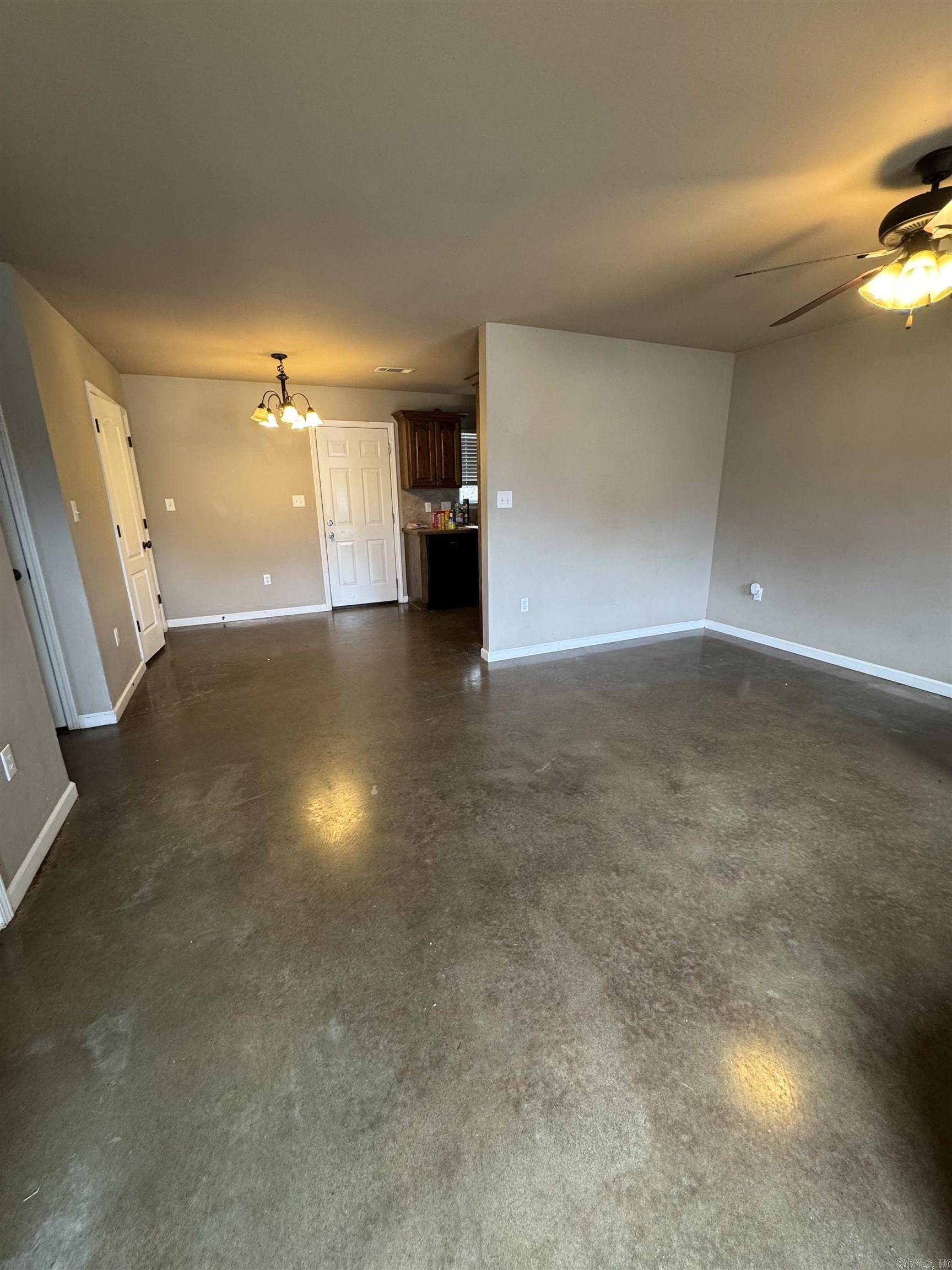 Twins Hills - Residential Lease