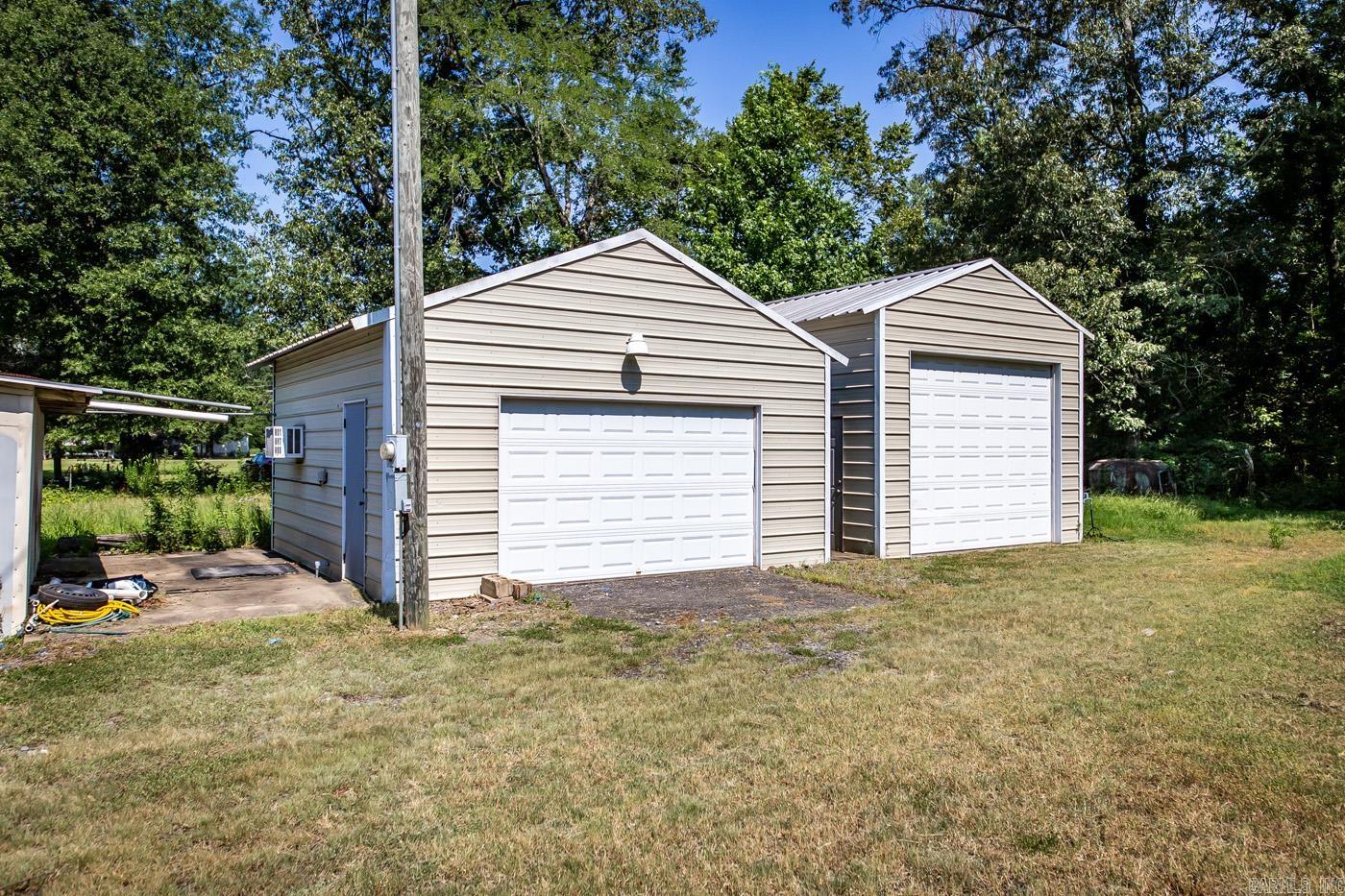 Metes & Bounds - Residential