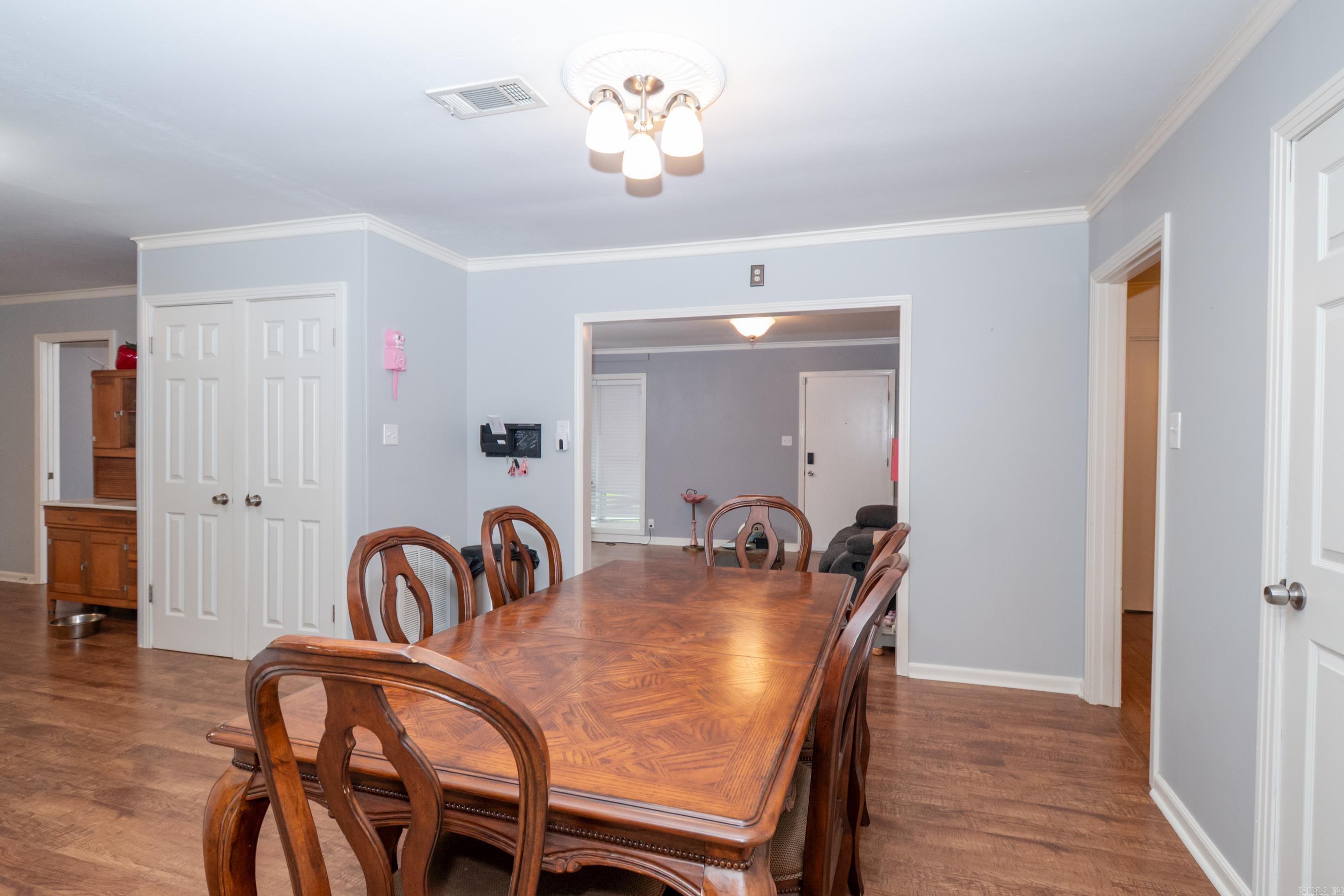 Raquet Club - Residential