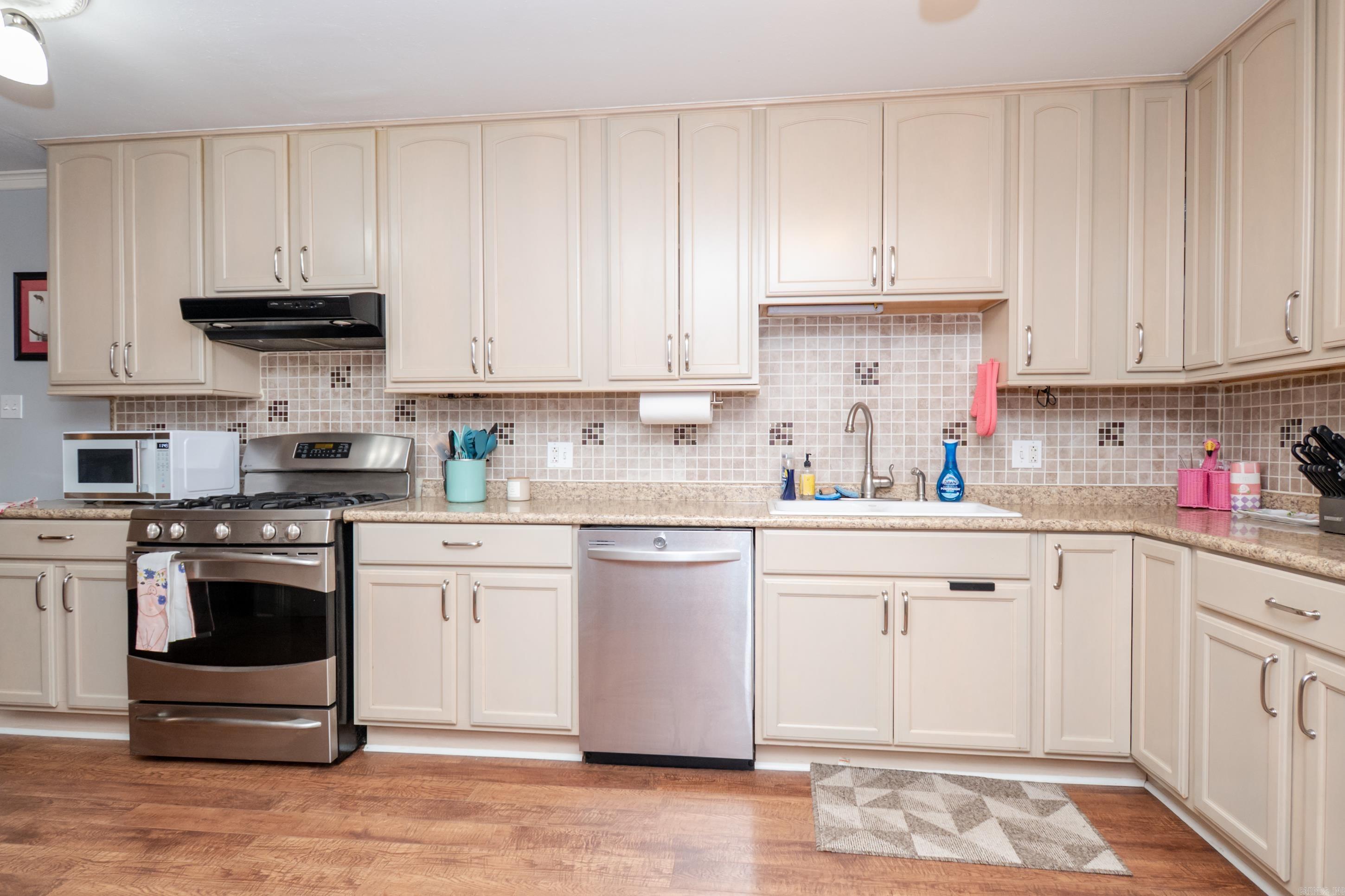 Raquet Club - Residential