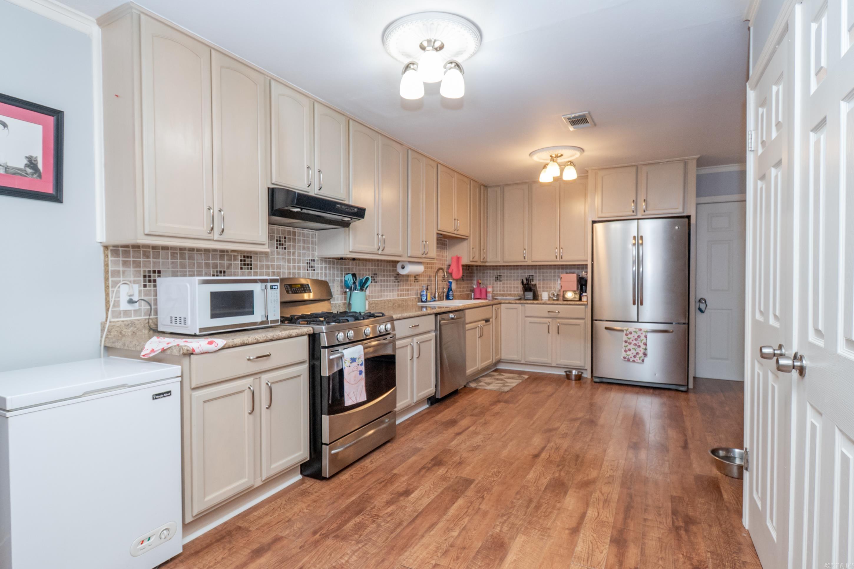 Raquet Club - Residential