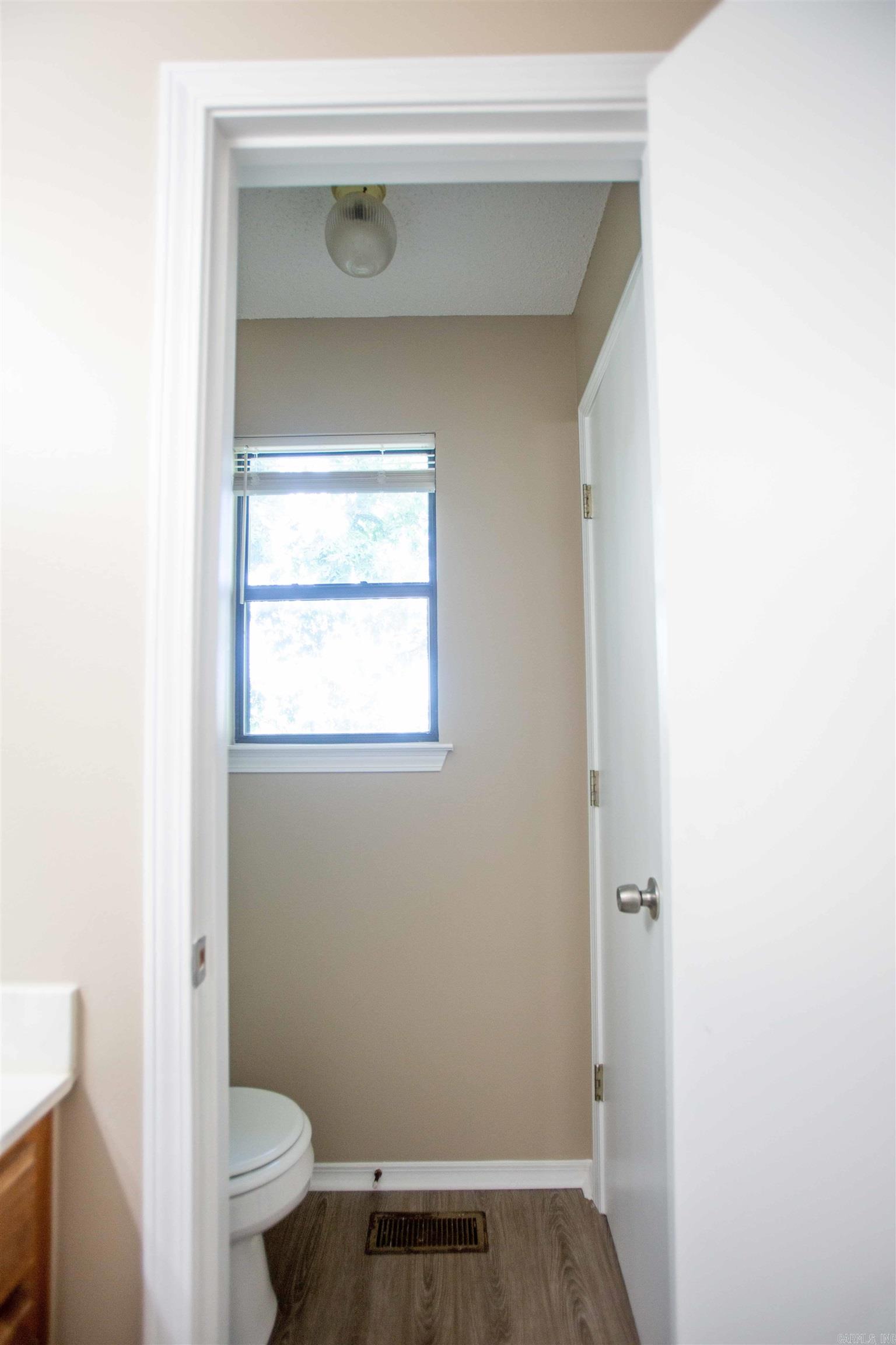 West Glen - Residential Lease