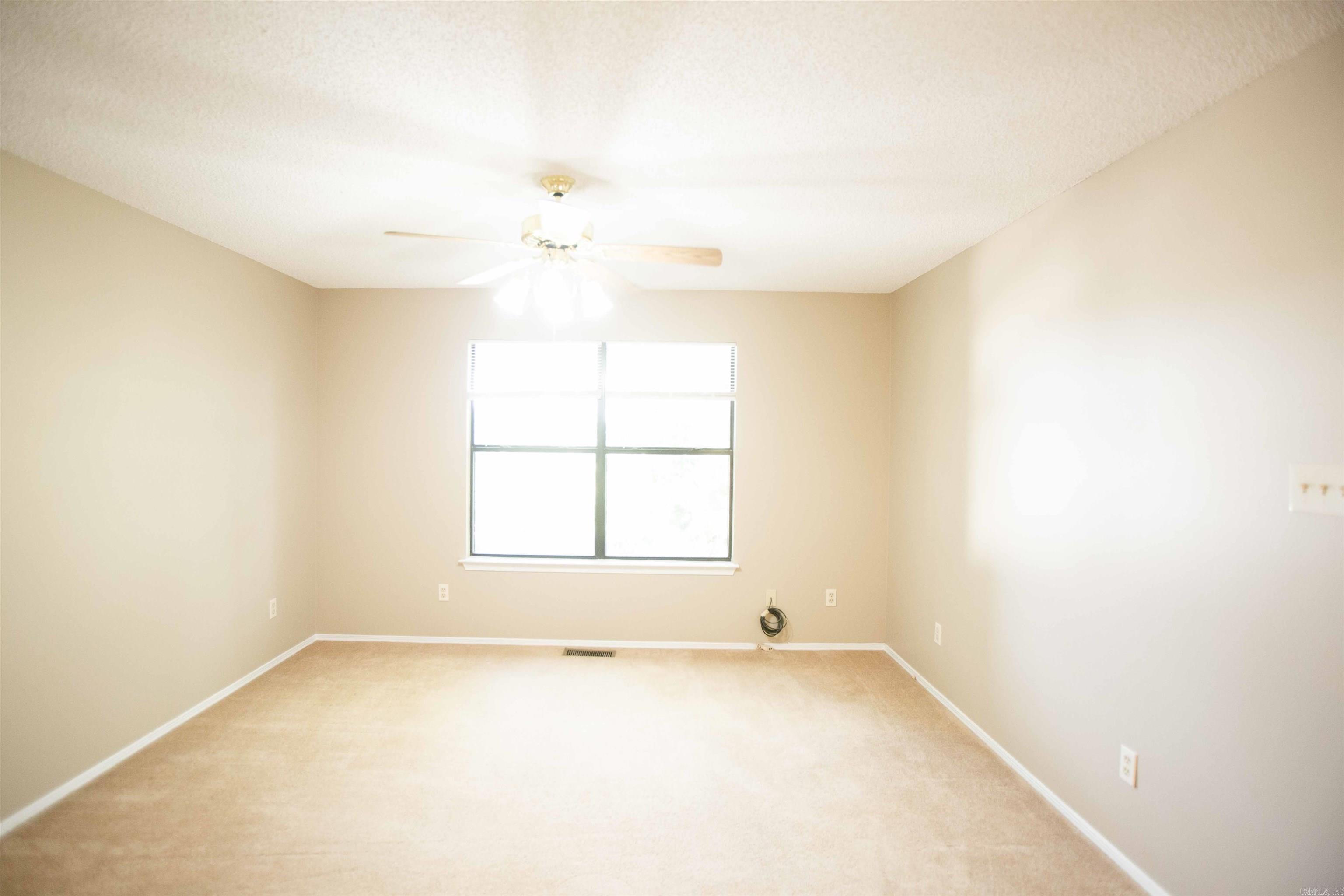 West Glen - Residential Lease