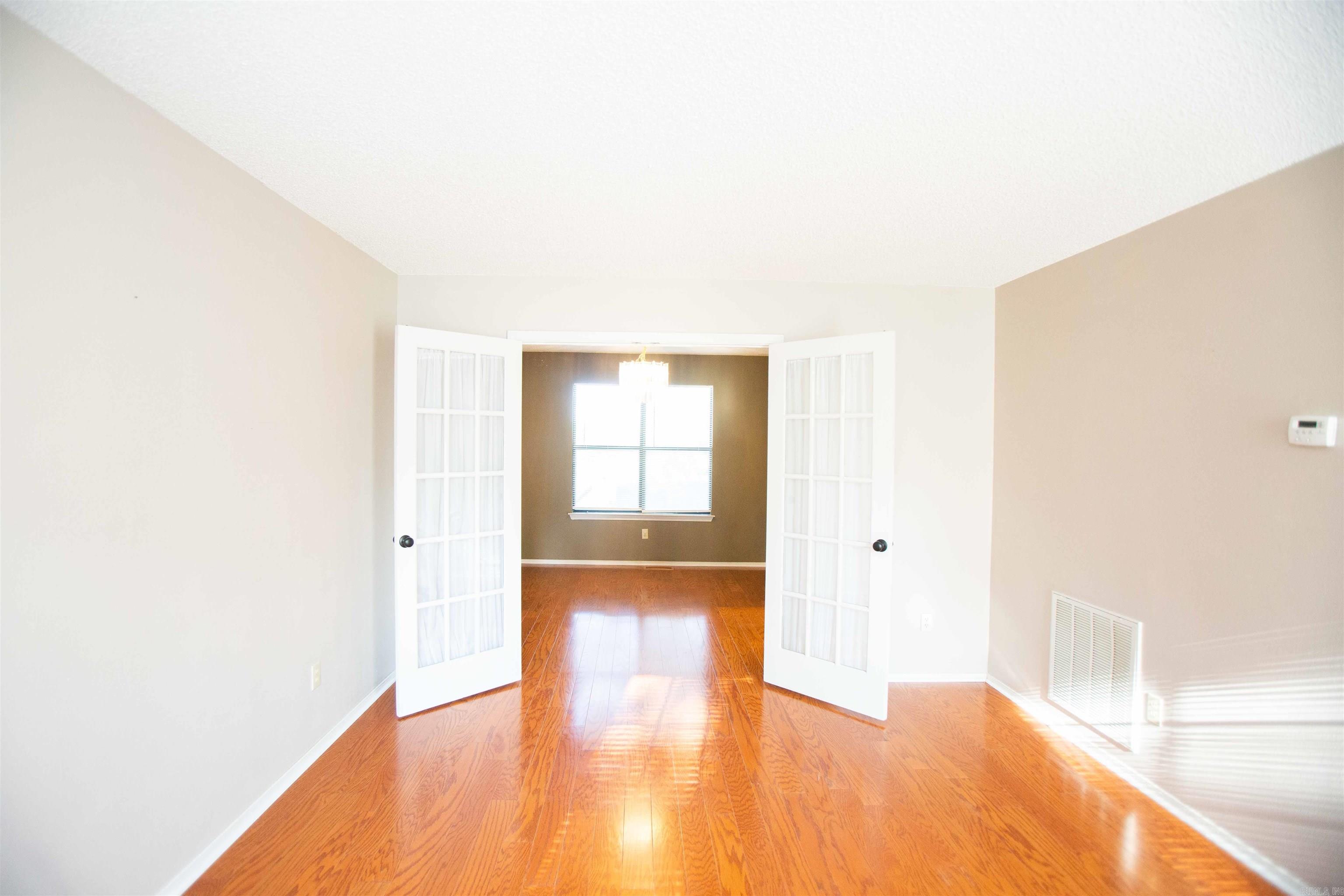 West Glen - Residential Lease