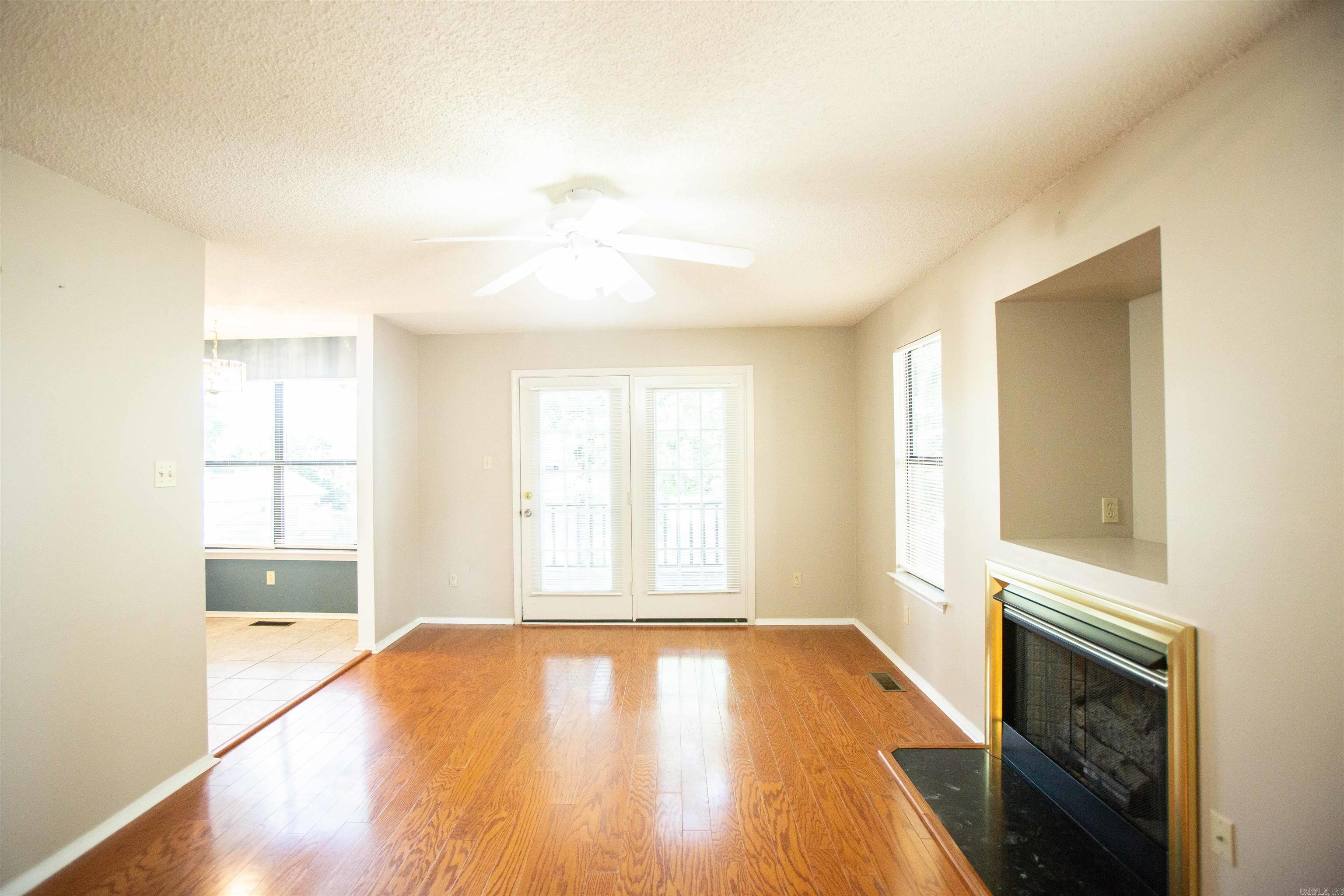 West Glen - Residential Lease