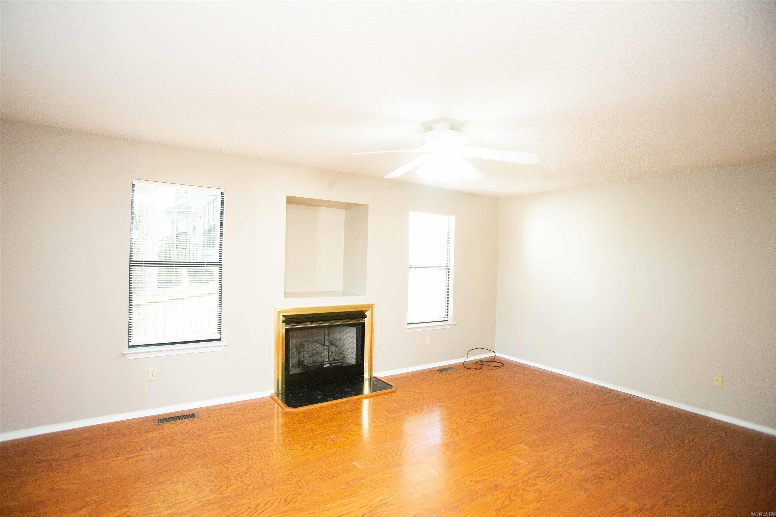 West Glen - Residential Lease