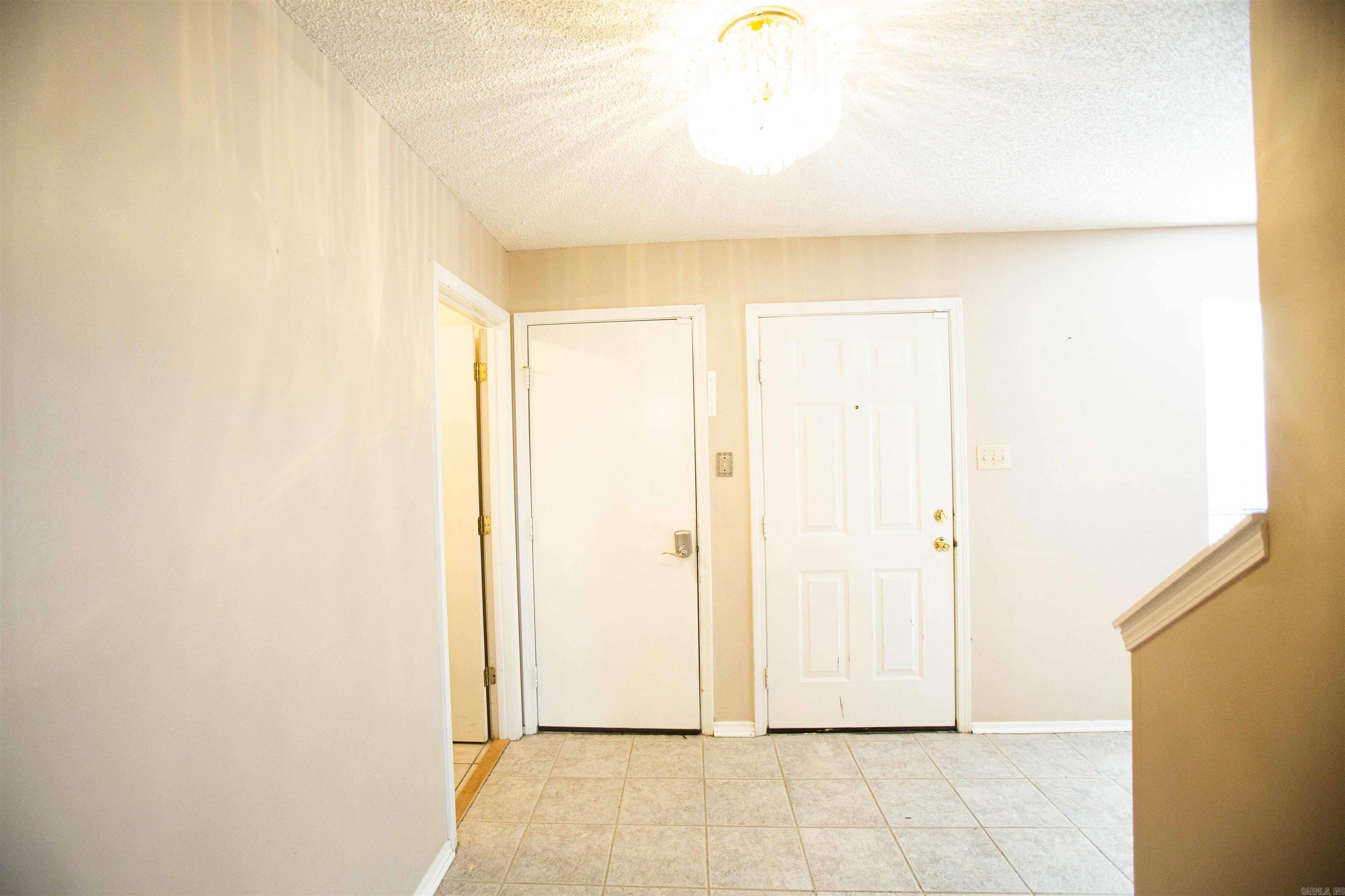 West Glen - Residential Lease