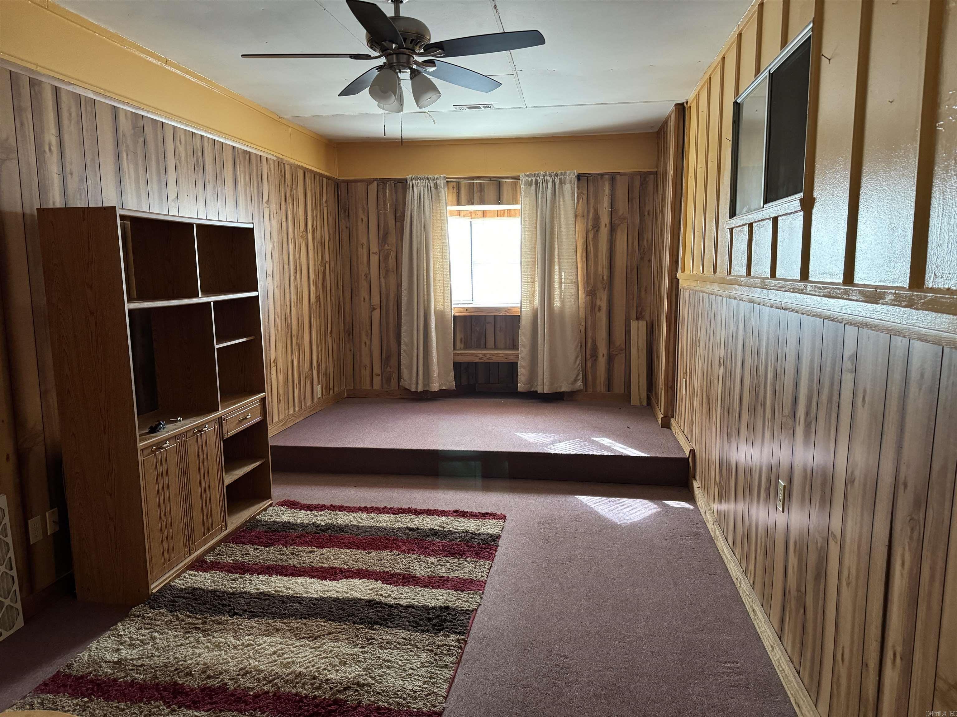 FAIRFIELD COVE - Residential