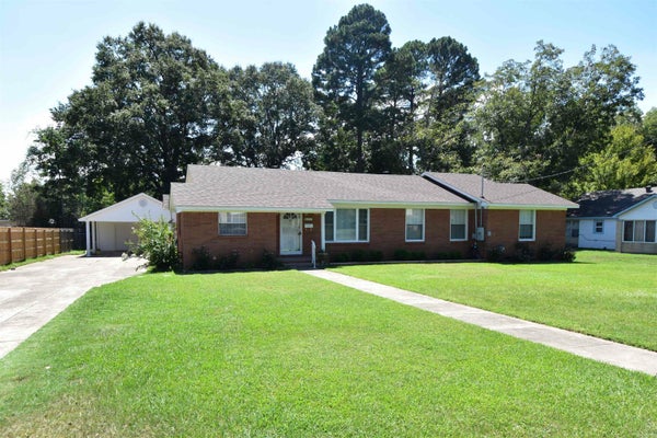 1117 PINE BLUFF ST, MALVERN, AR 72104 - Image af2a2a5ef88b2fbb705d2a8223bef9f8/2401003606