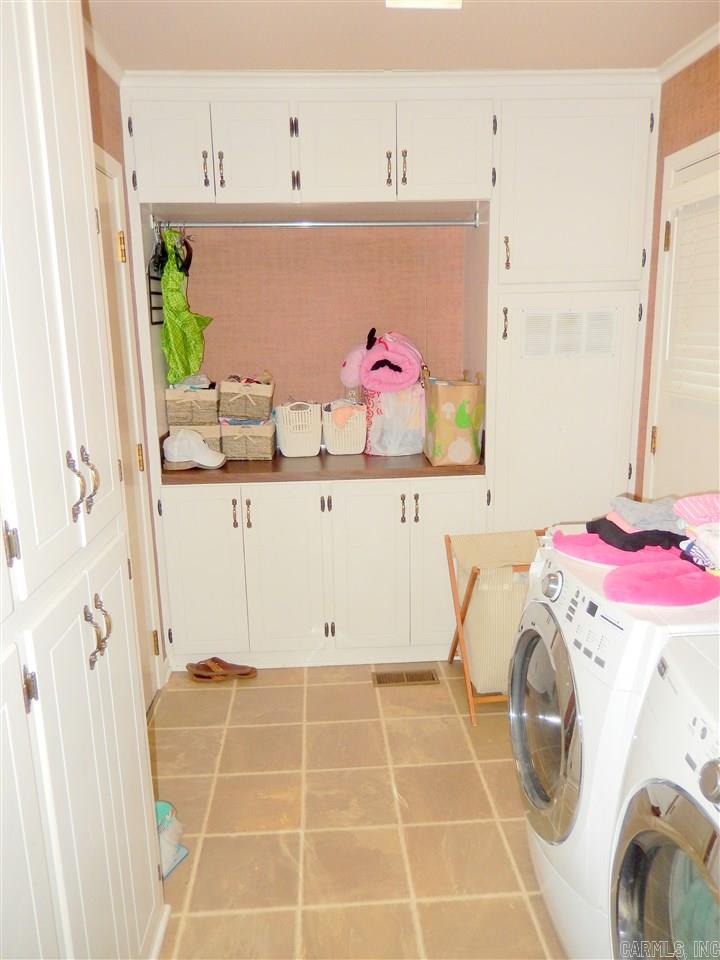 Briarwood - Residential