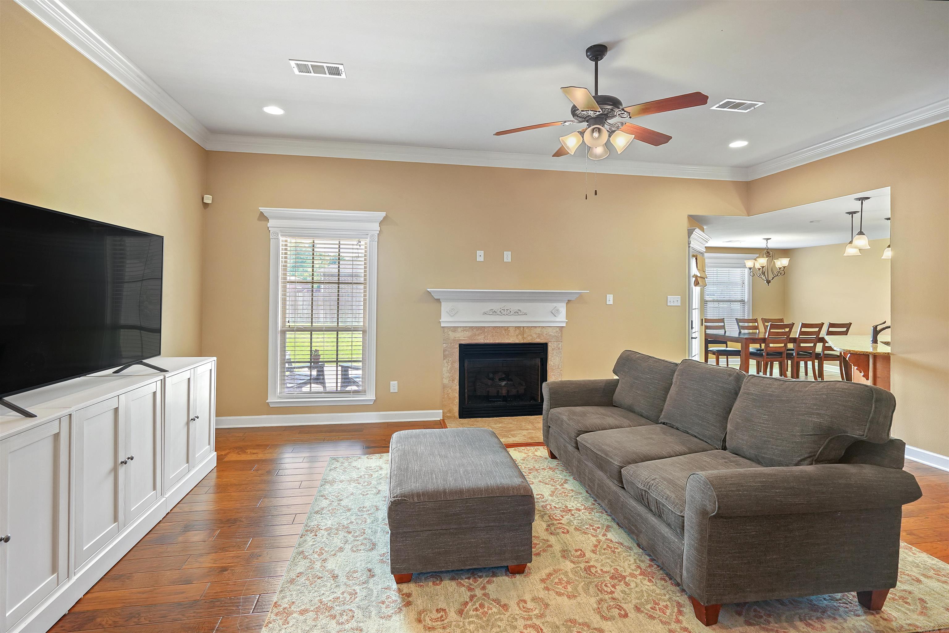 JAXON TERRACE - Residential